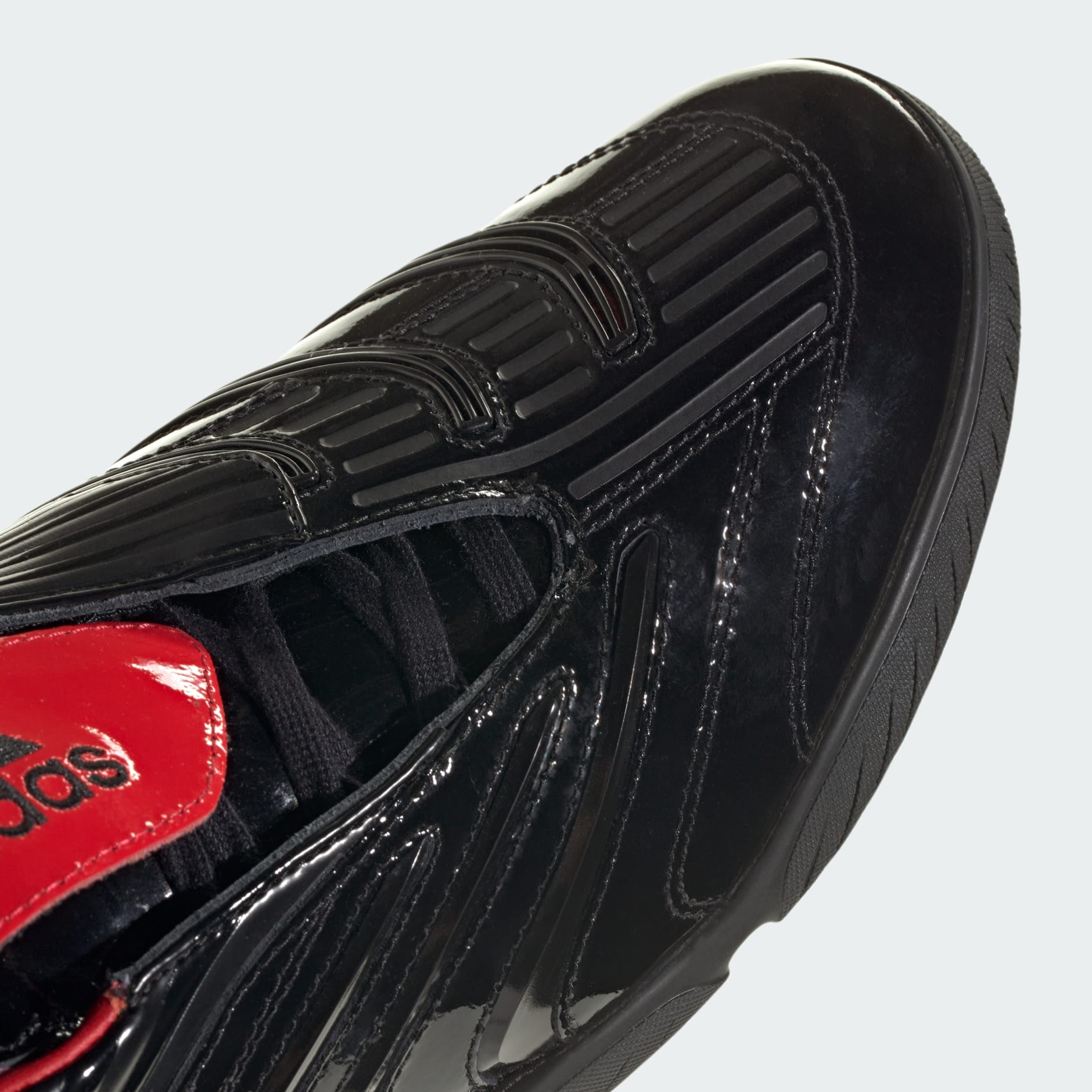 PANTOFI PREDATOR SALA