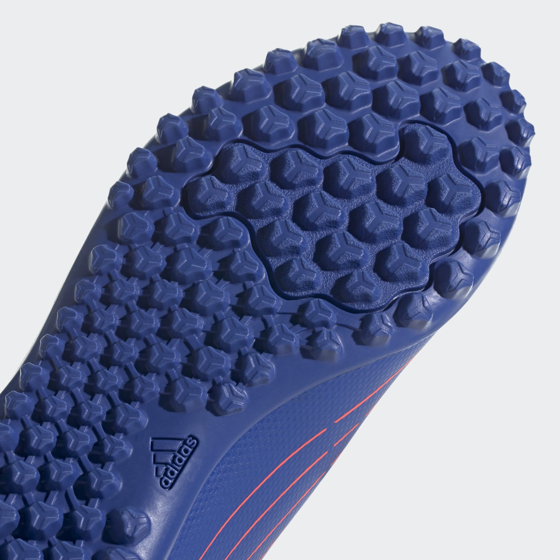 Predator Edge.4 Turf Boots