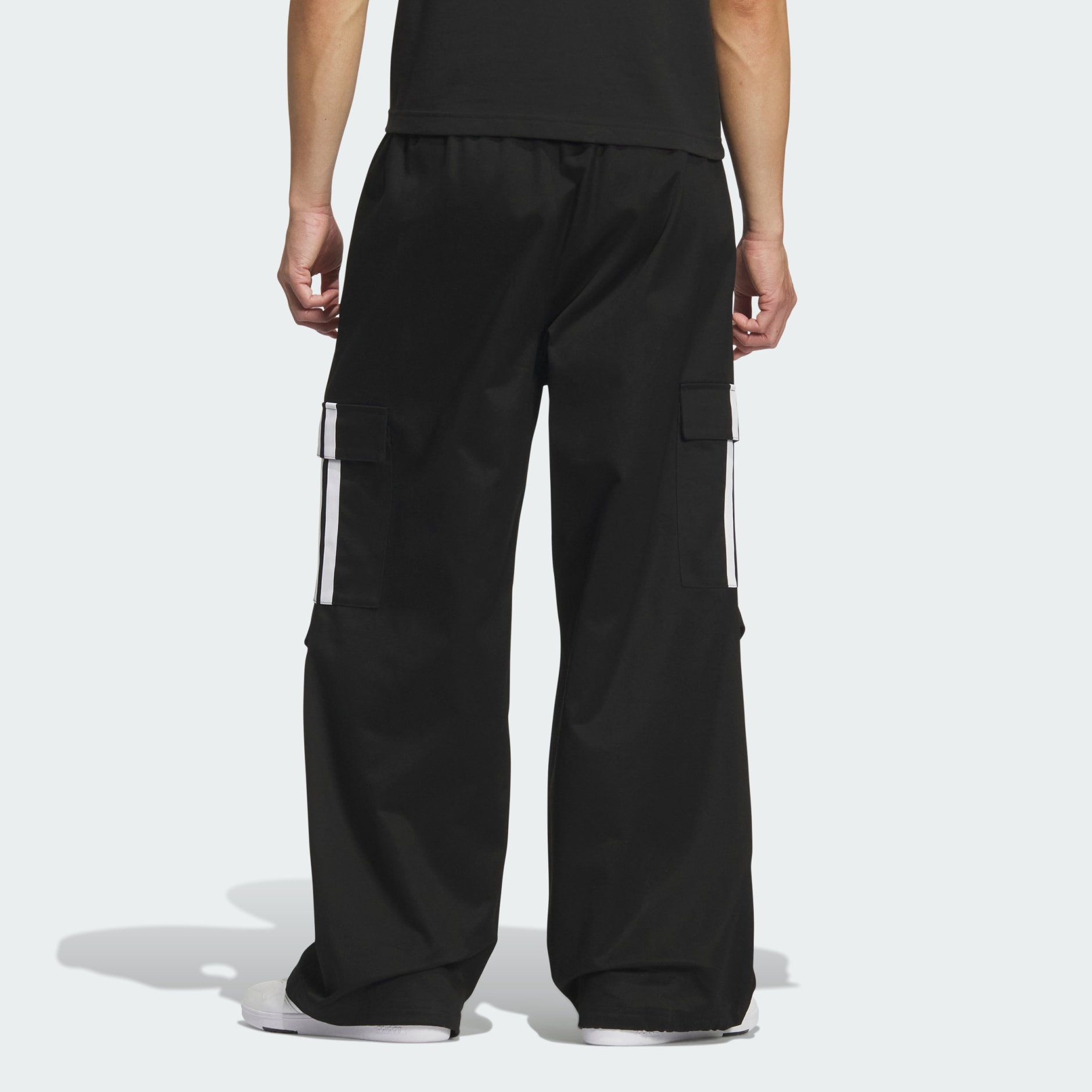 VALUE RANGE MEN PARACHUTE PANTS