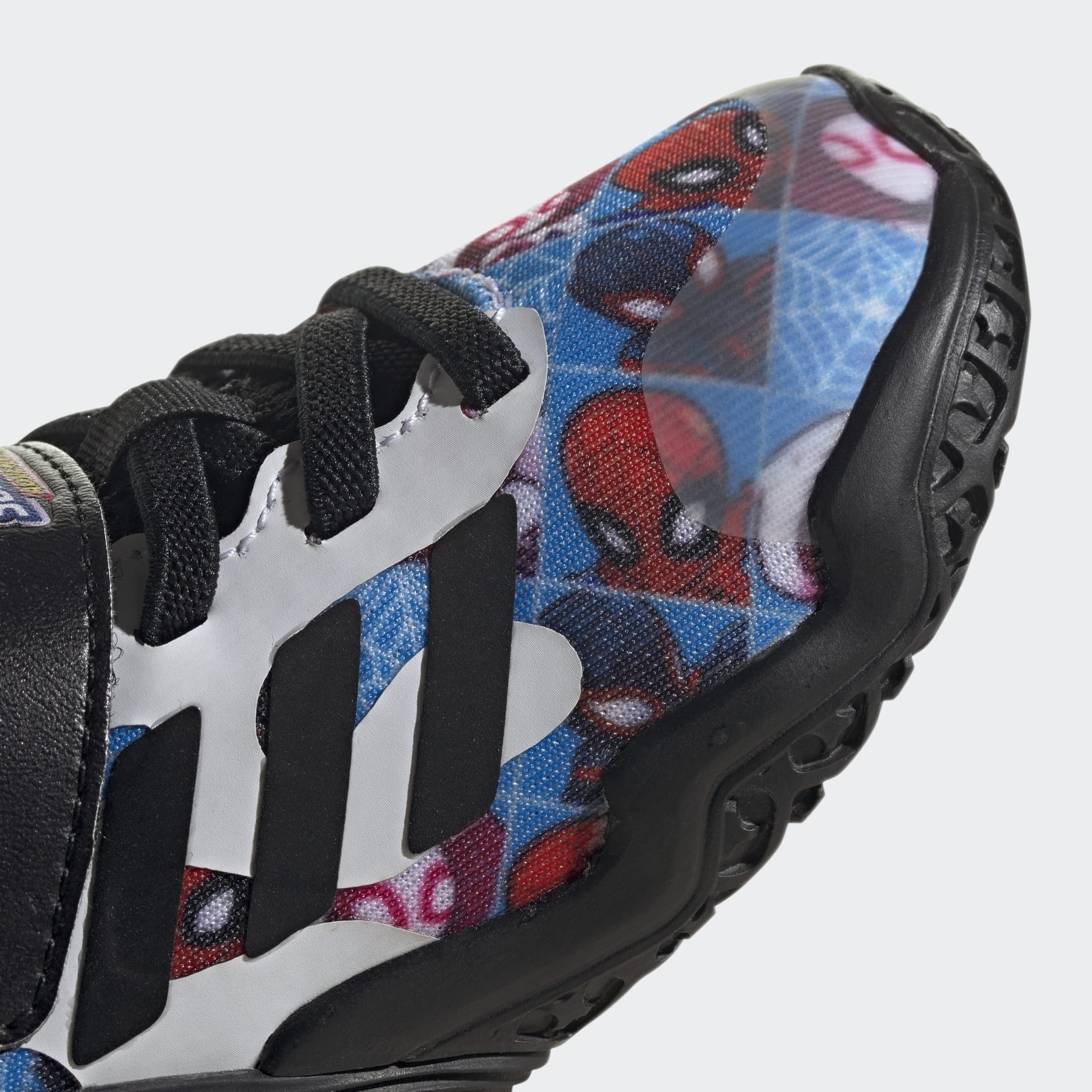 Marvel Super Hero Adventures Triple Spider-Man 4UTURE RNR Shoes