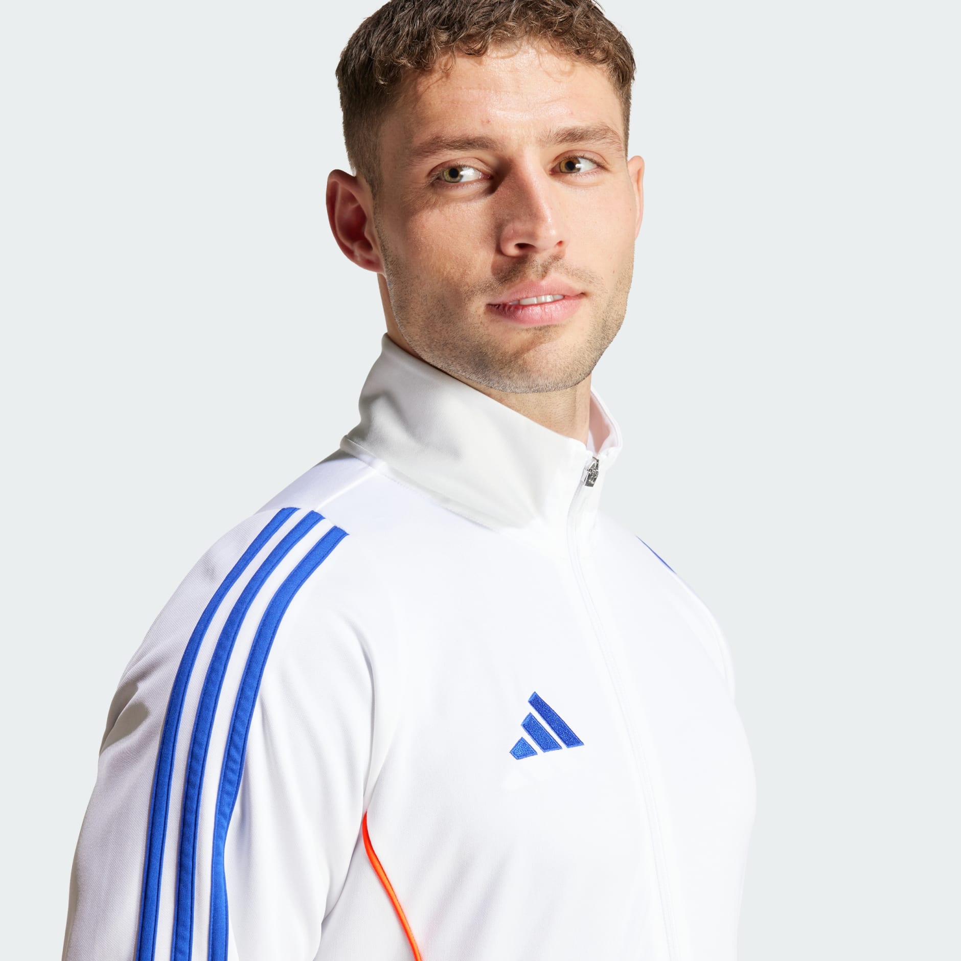 Adidas white training jacket online