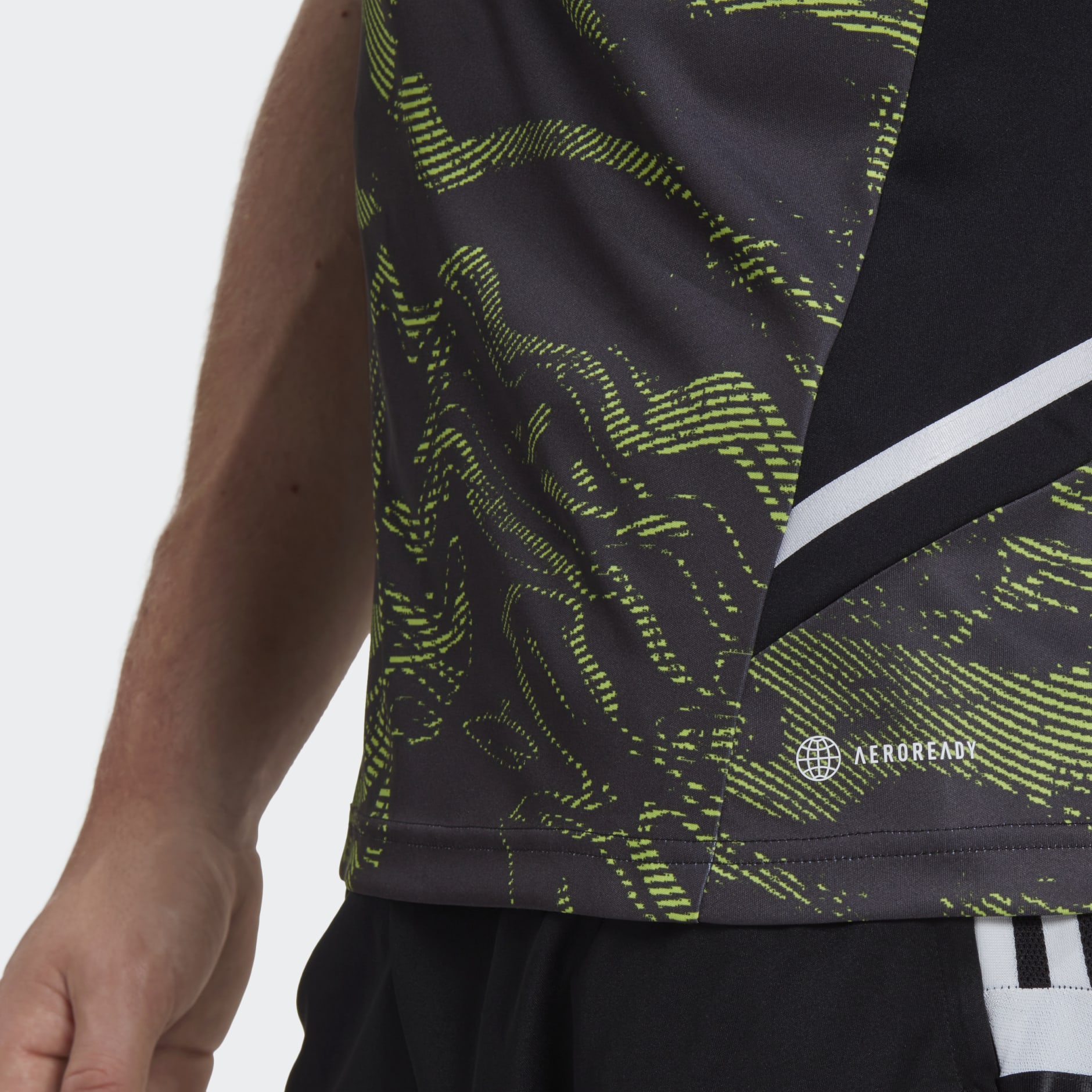 Manchester United Condivo 22 Training Jersey