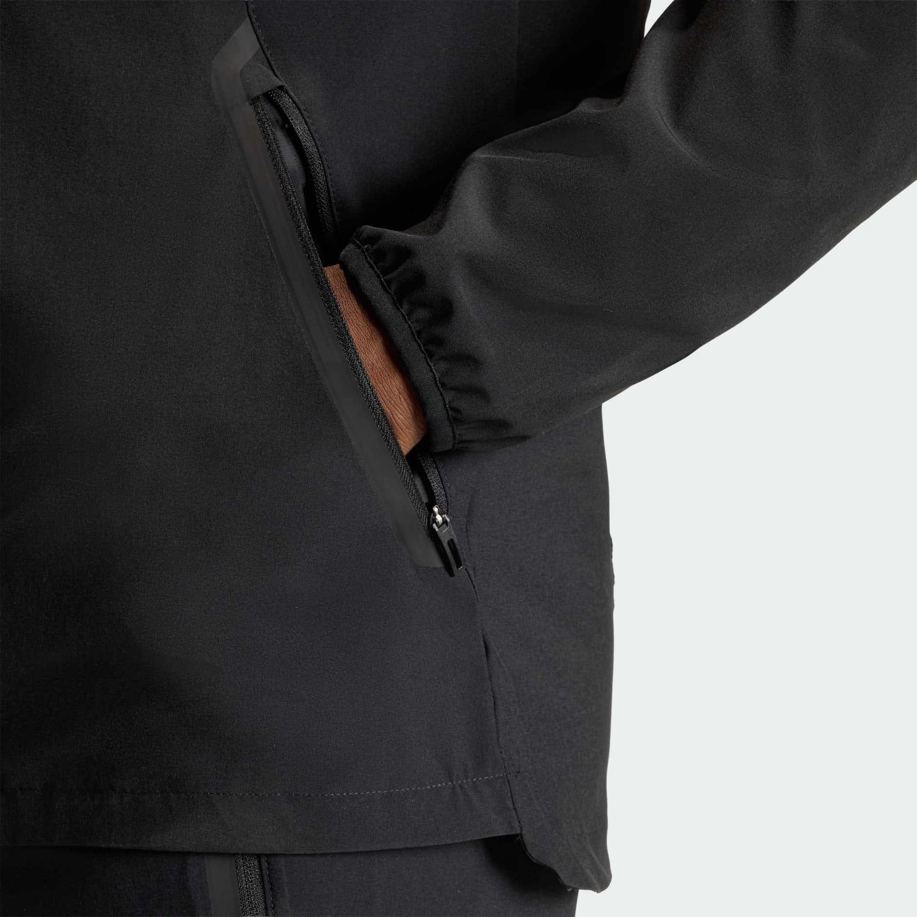 VJETROVKA TIRO TRAVEL