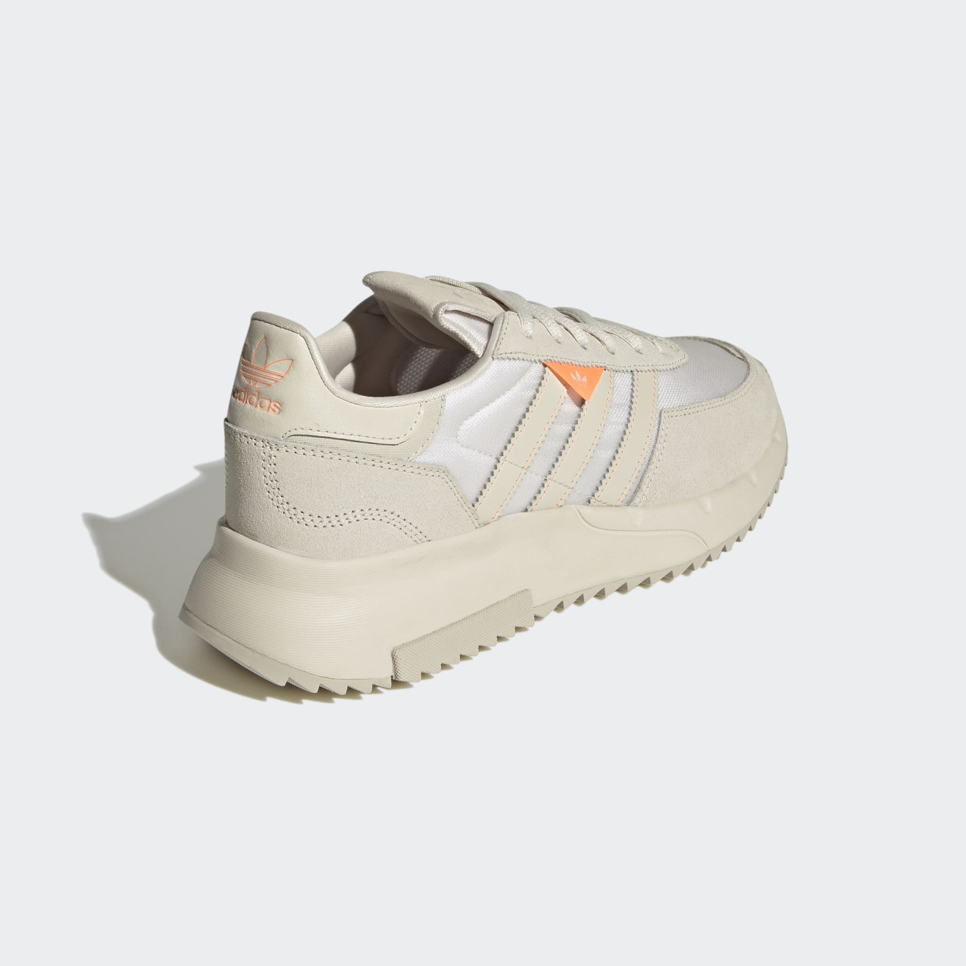 Tenis Retropy F2