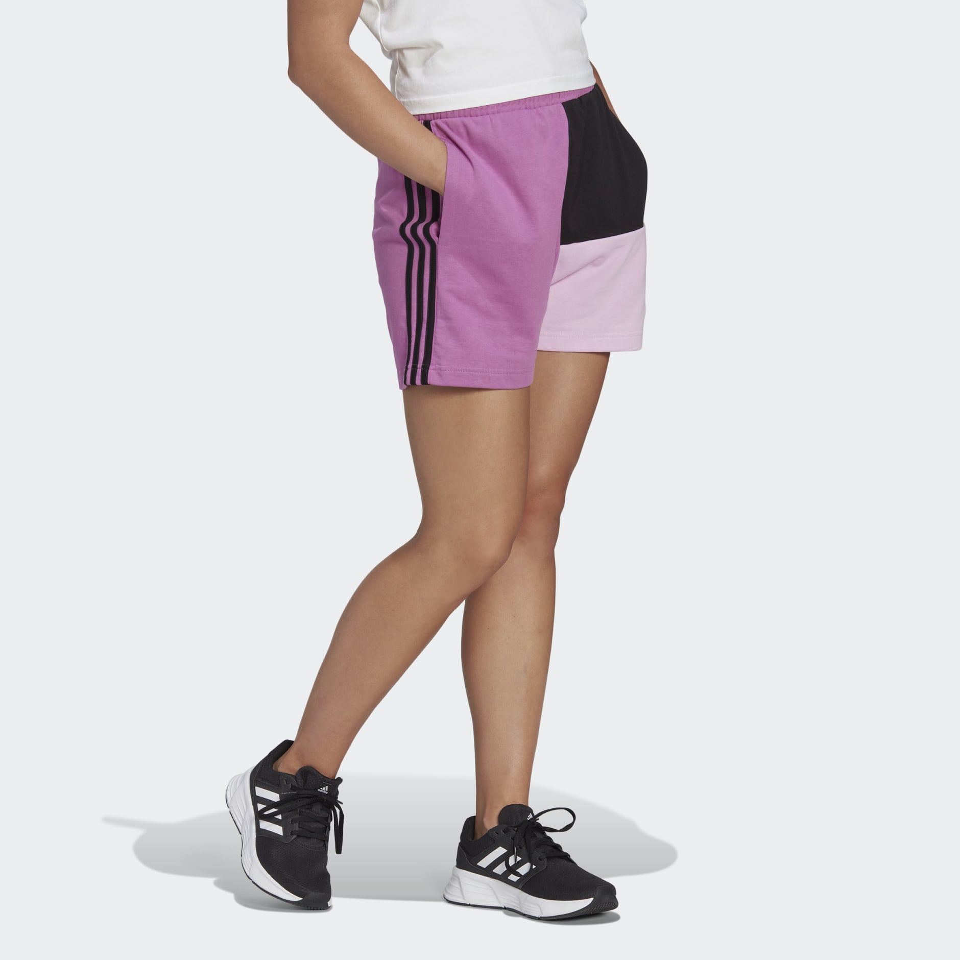 Essentials 3-Stripes Colorblock Oversized Shorts