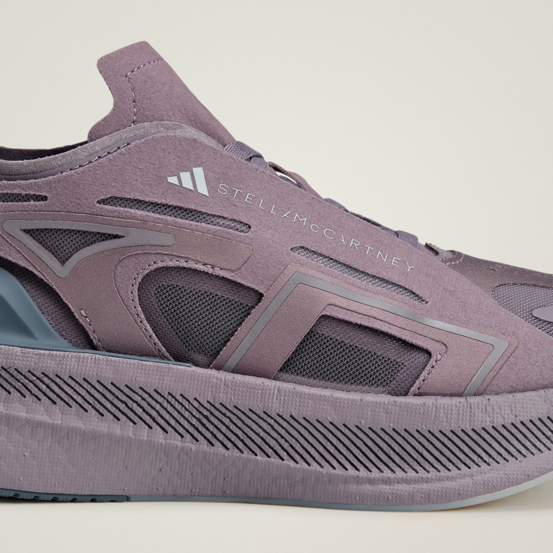 Pantofi adidas by Stella McCartney Ultraboost 5