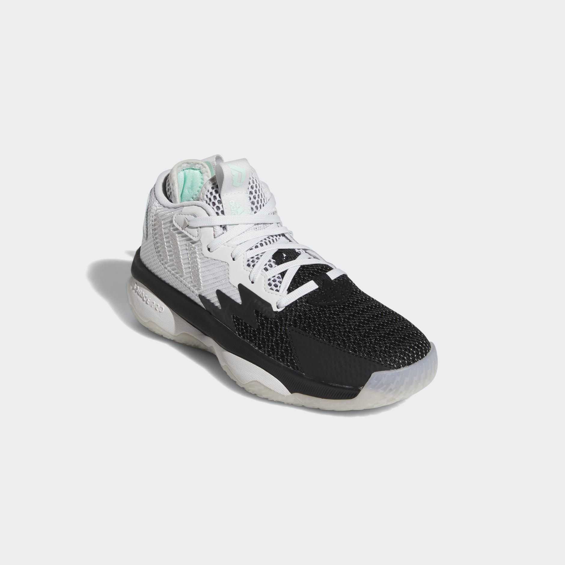 Dame 8 Shoes