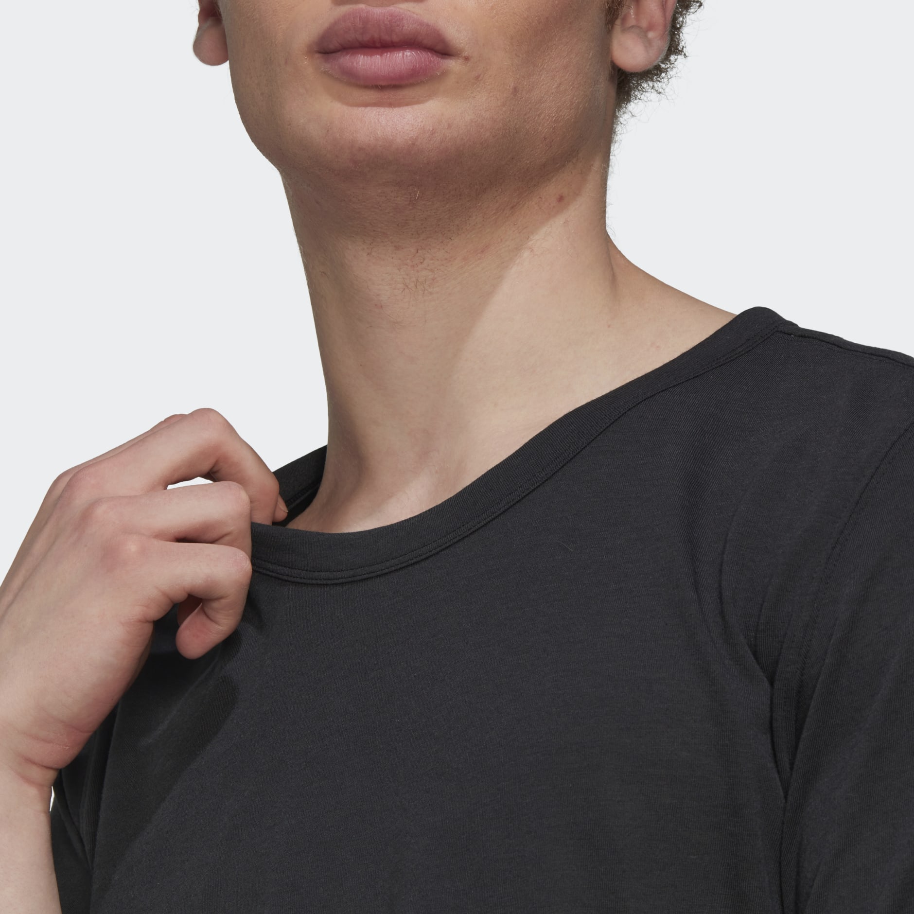Camiseta Chest Logo