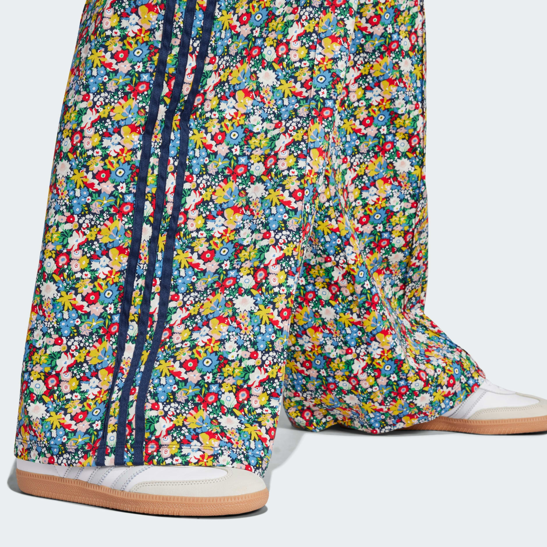 【SALE／60%OFF】 Liberty x Originals adidas adidas London Track Leg Wide パンツ