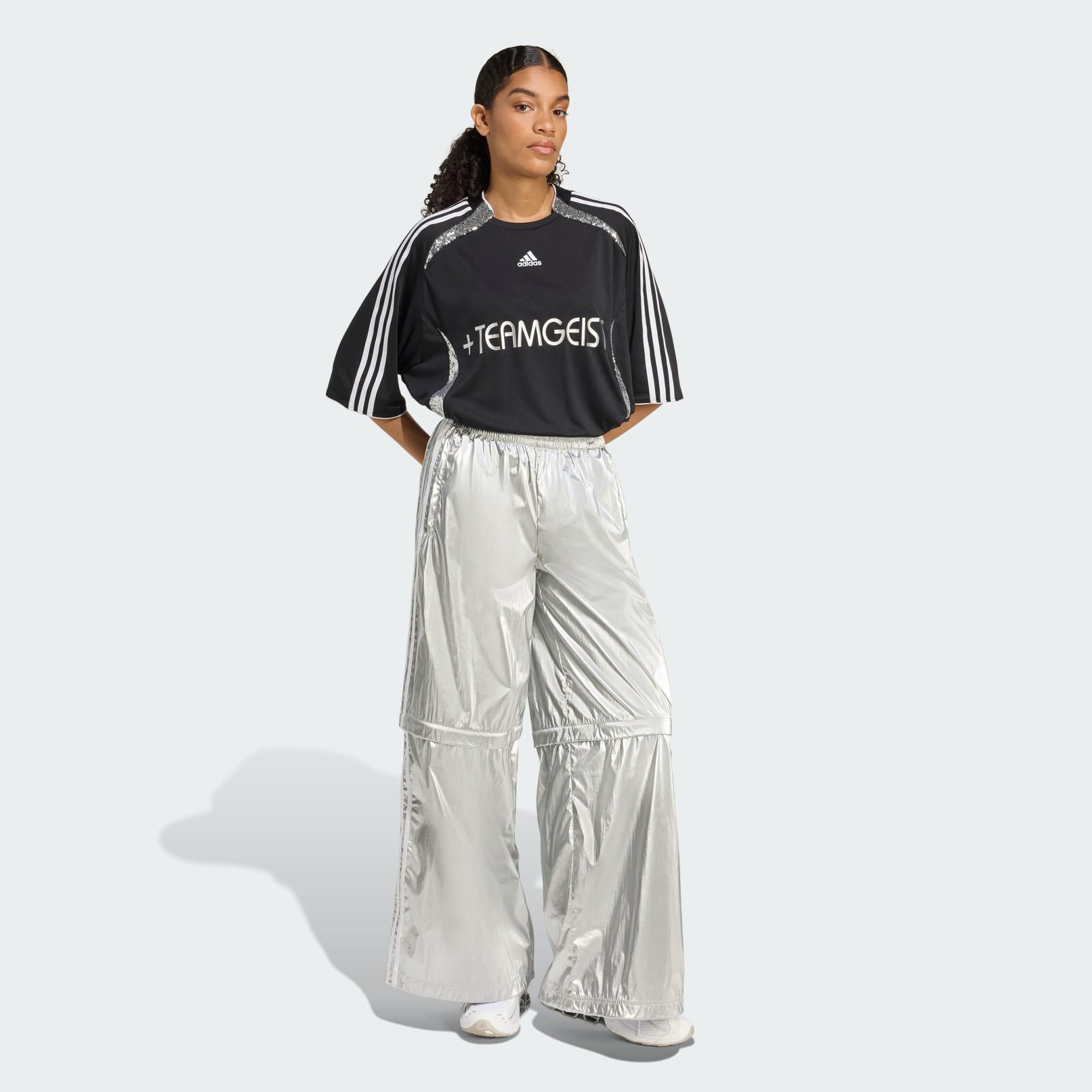 【adidas】ADILENIUM SEASON 4 TEAMGEIST OVERSIZED パンツ CLOTHING - Adilenium Season 4 Teamgeist Oversized Silver