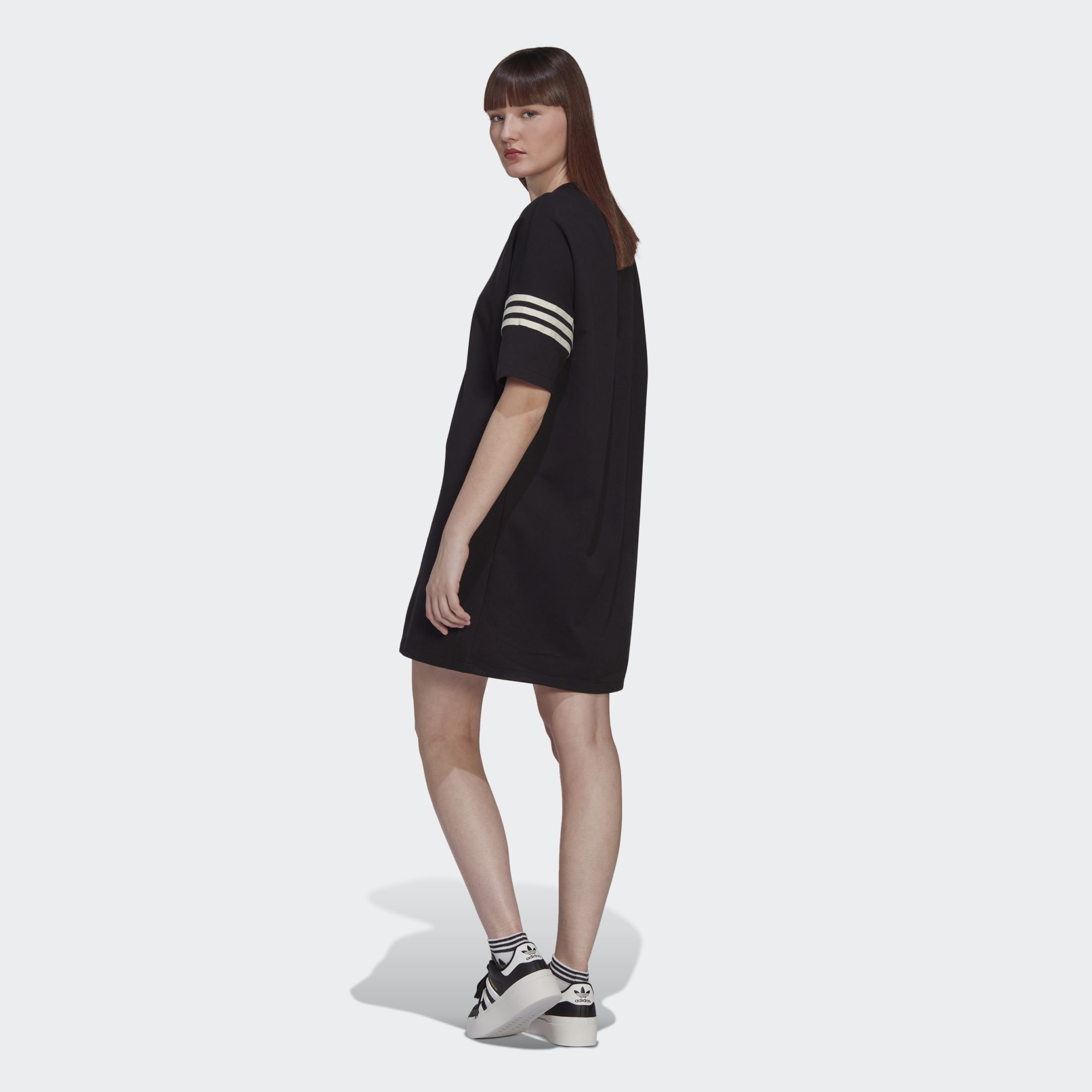 Adicolor Neuclassics Tee Dress