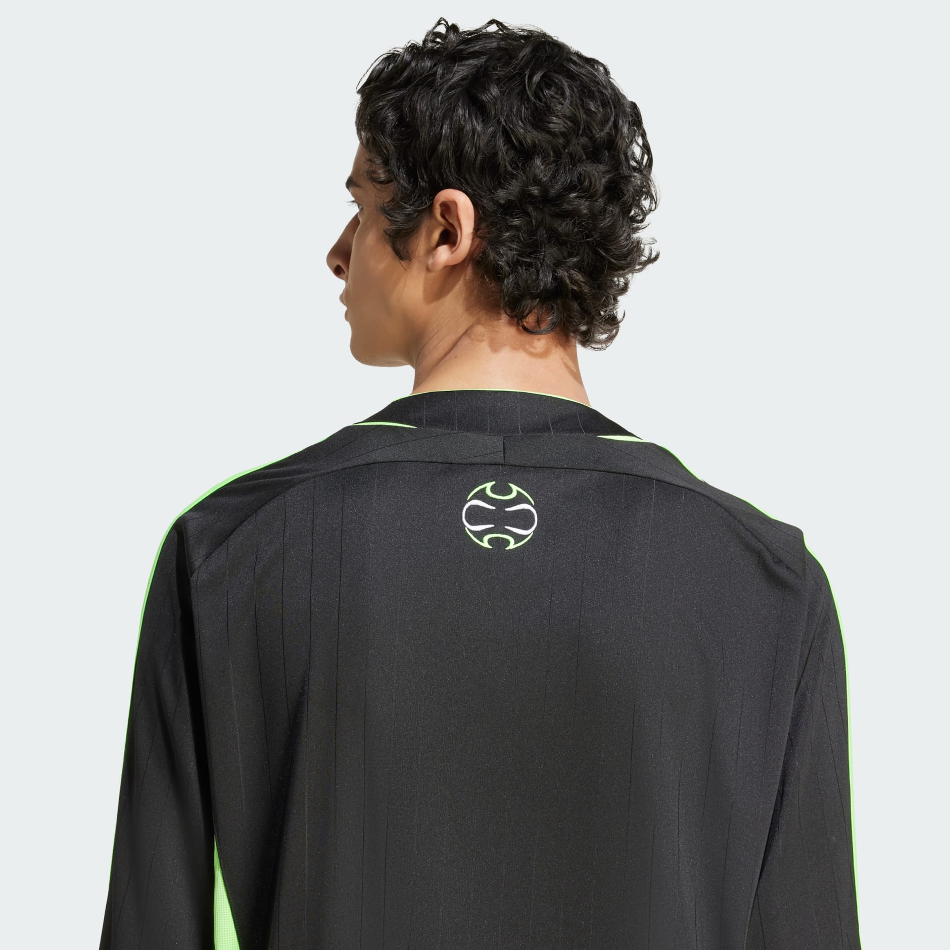 Tricou cu m&acirc;necă lungă Teamgeist Adicolor