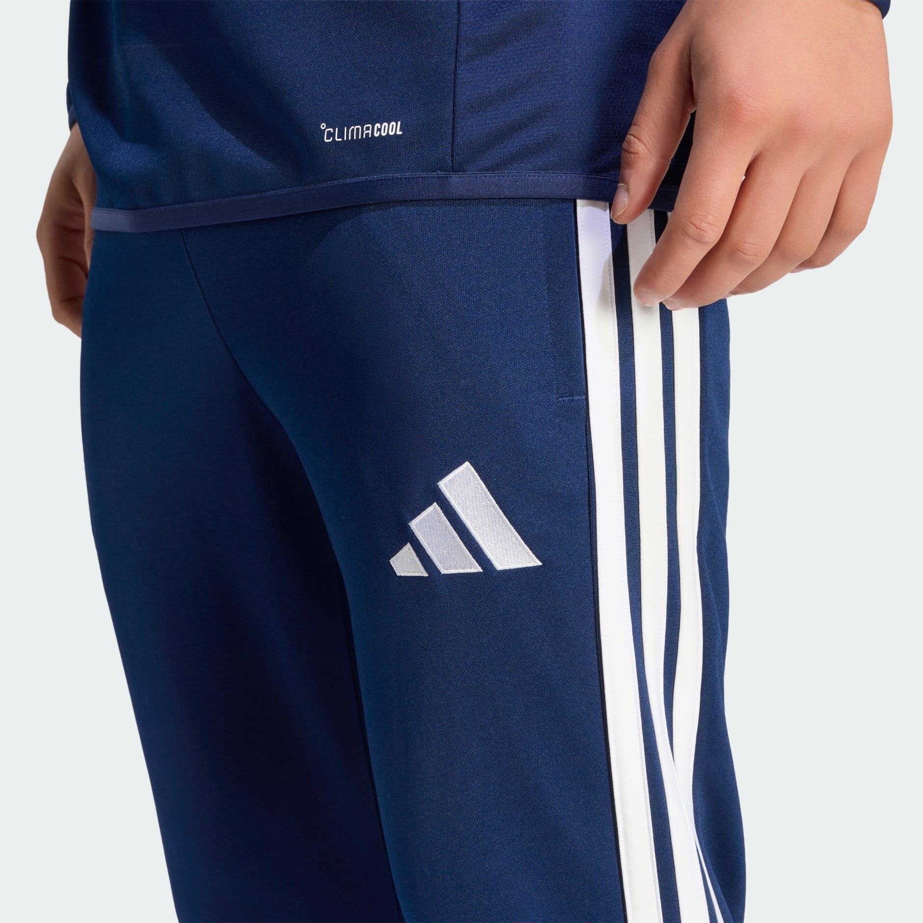 Pantaloni de trening Tiro 26 League Slim