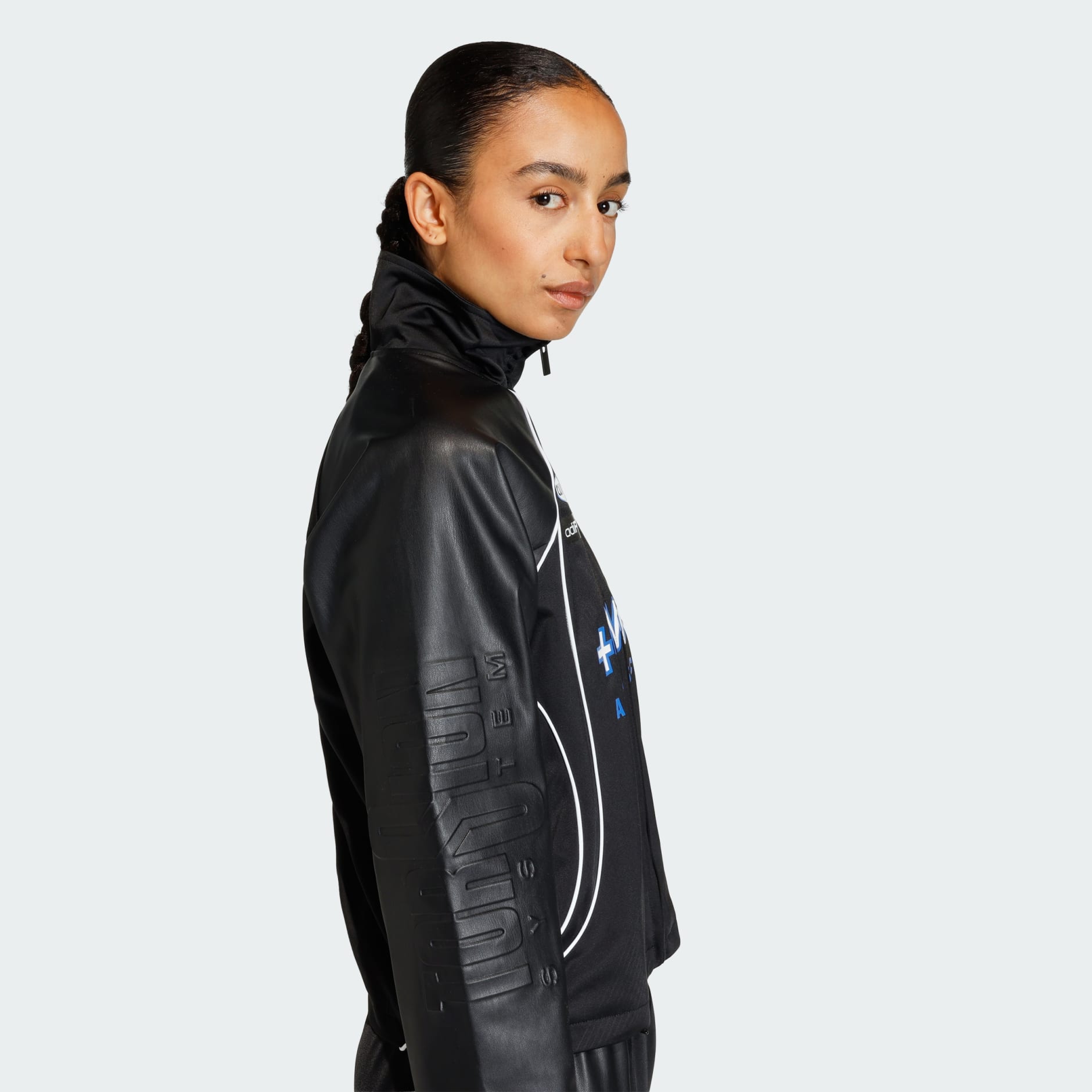 سترة Teamgeist الرياضية من الجلد الصناعي