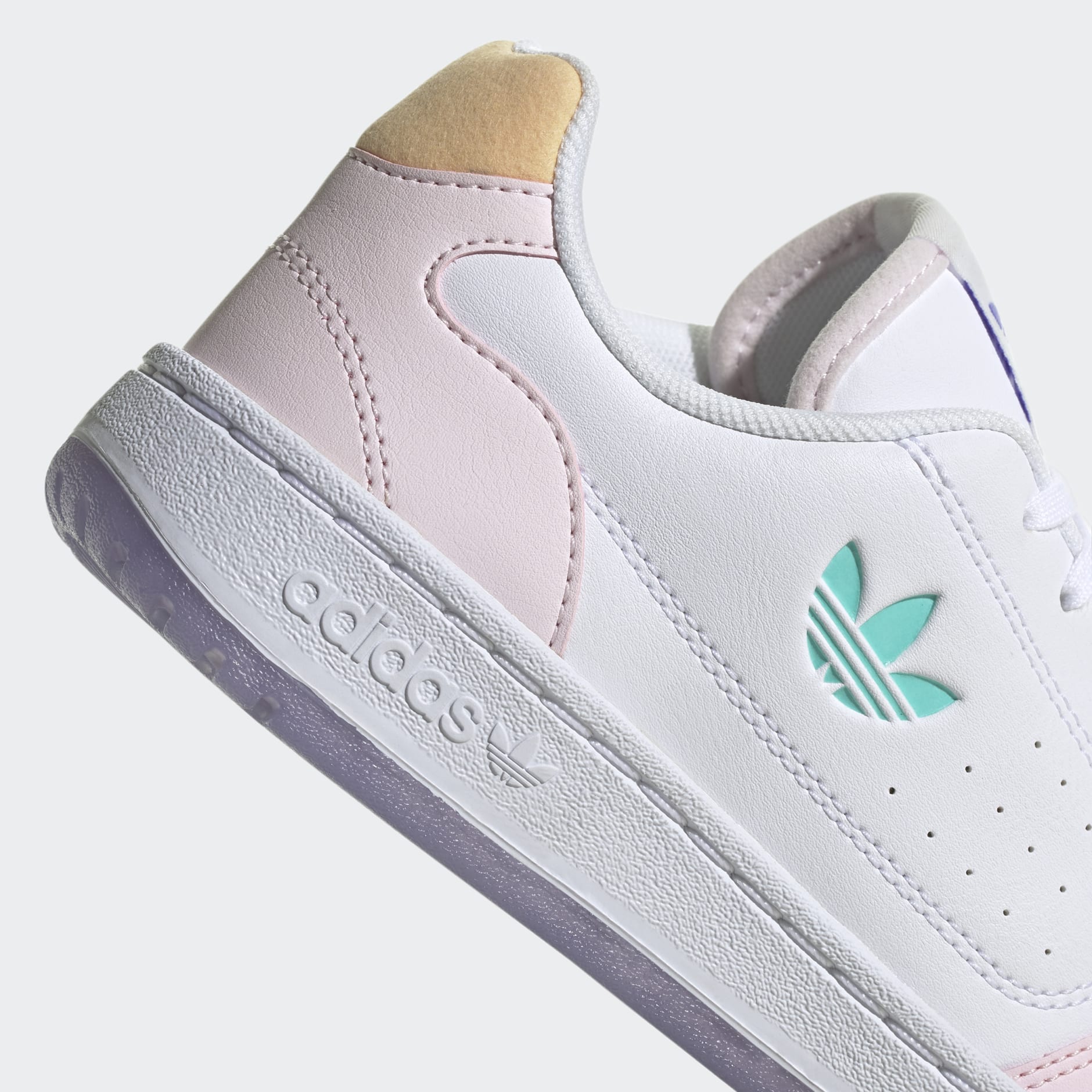 Pantofi sport NY 90