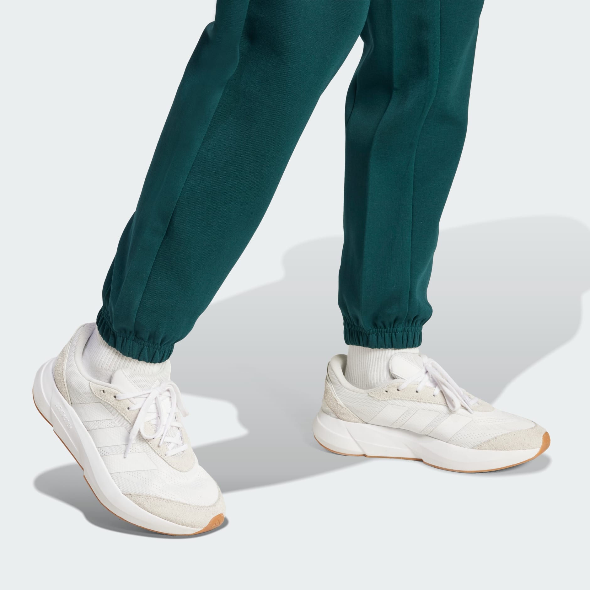 Future Icons Small Logo Pants