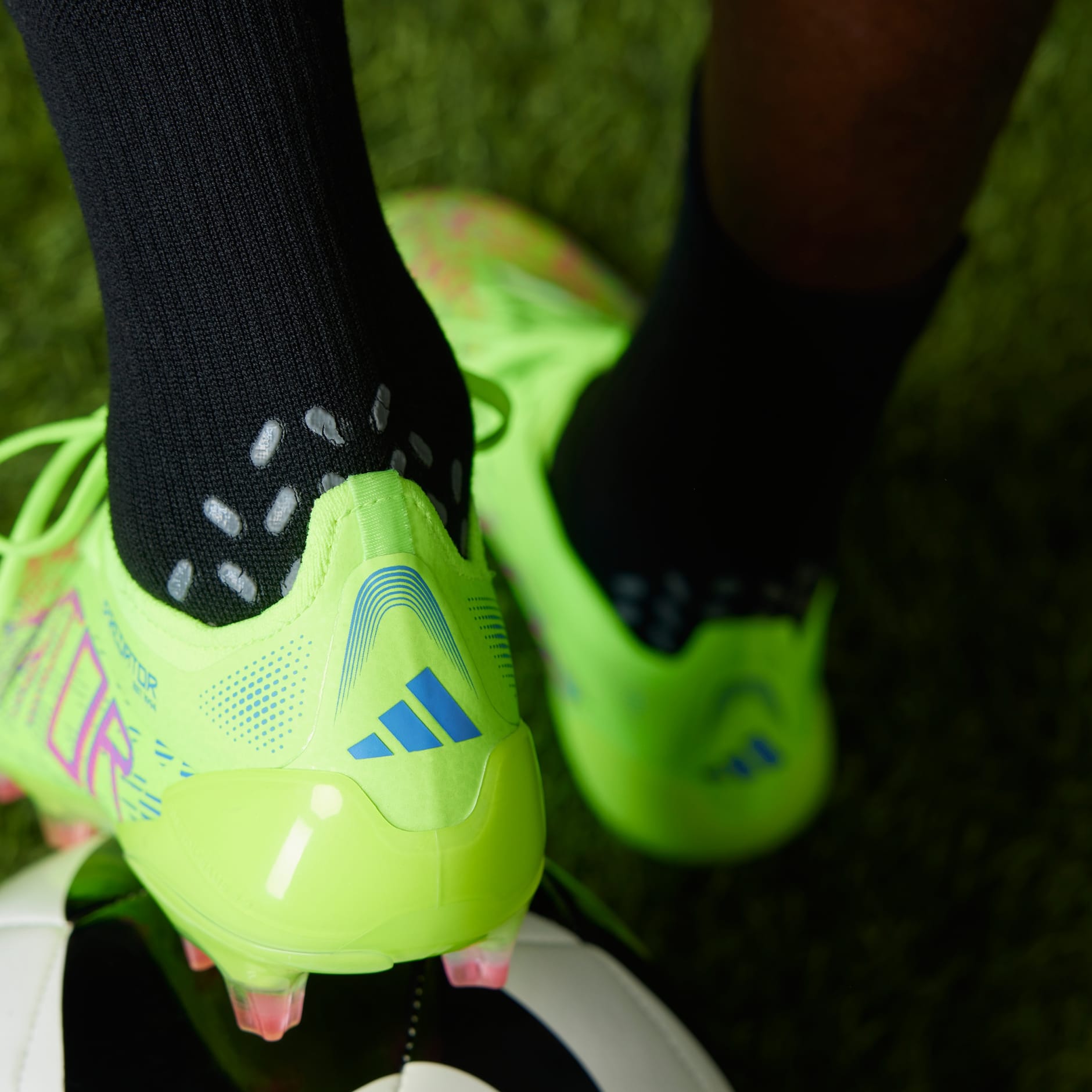 Predator Elite Firm Ground Boots