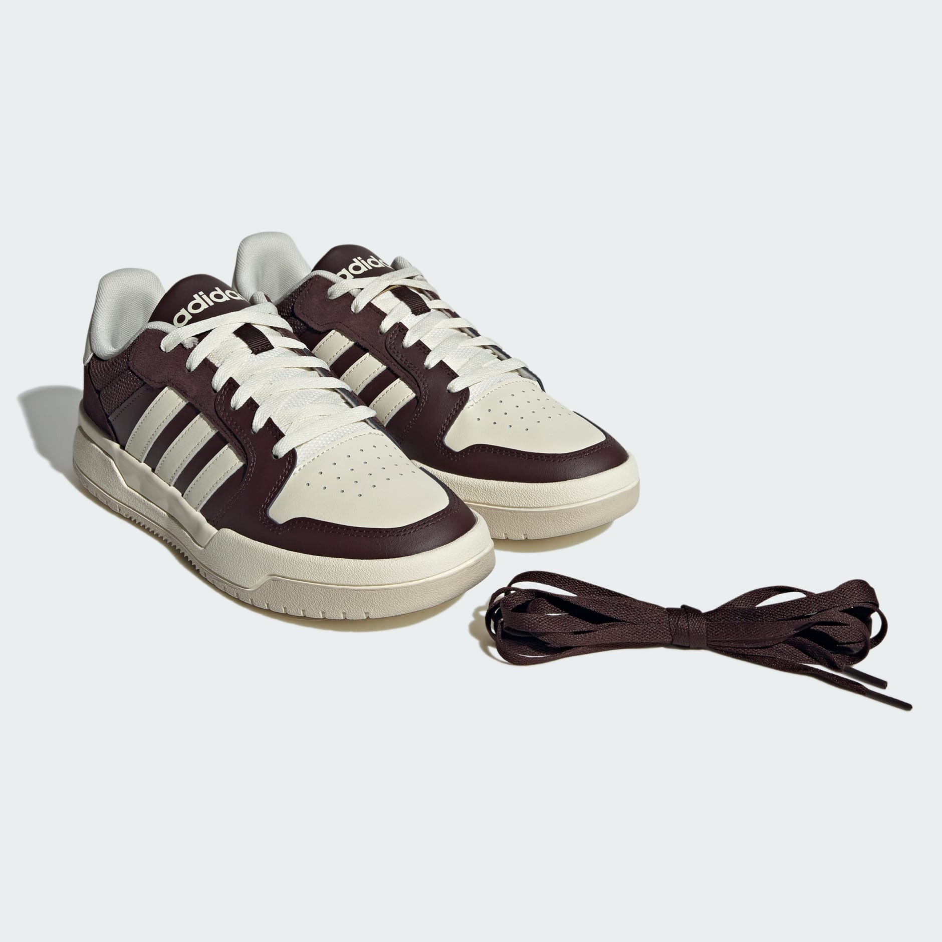 Entrap Low Trainers