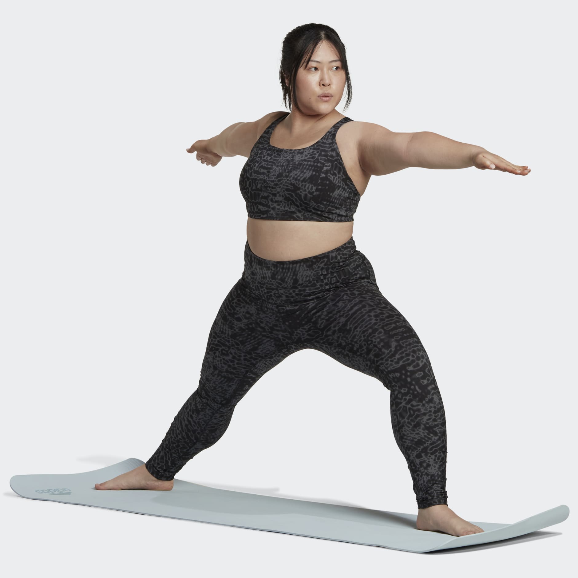 11 Honoré Studio Leggings (Plus Size)