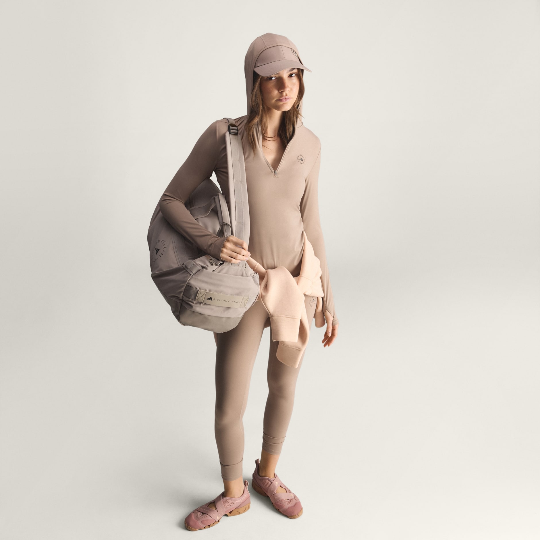 قبعة adidas by Stella McCartney