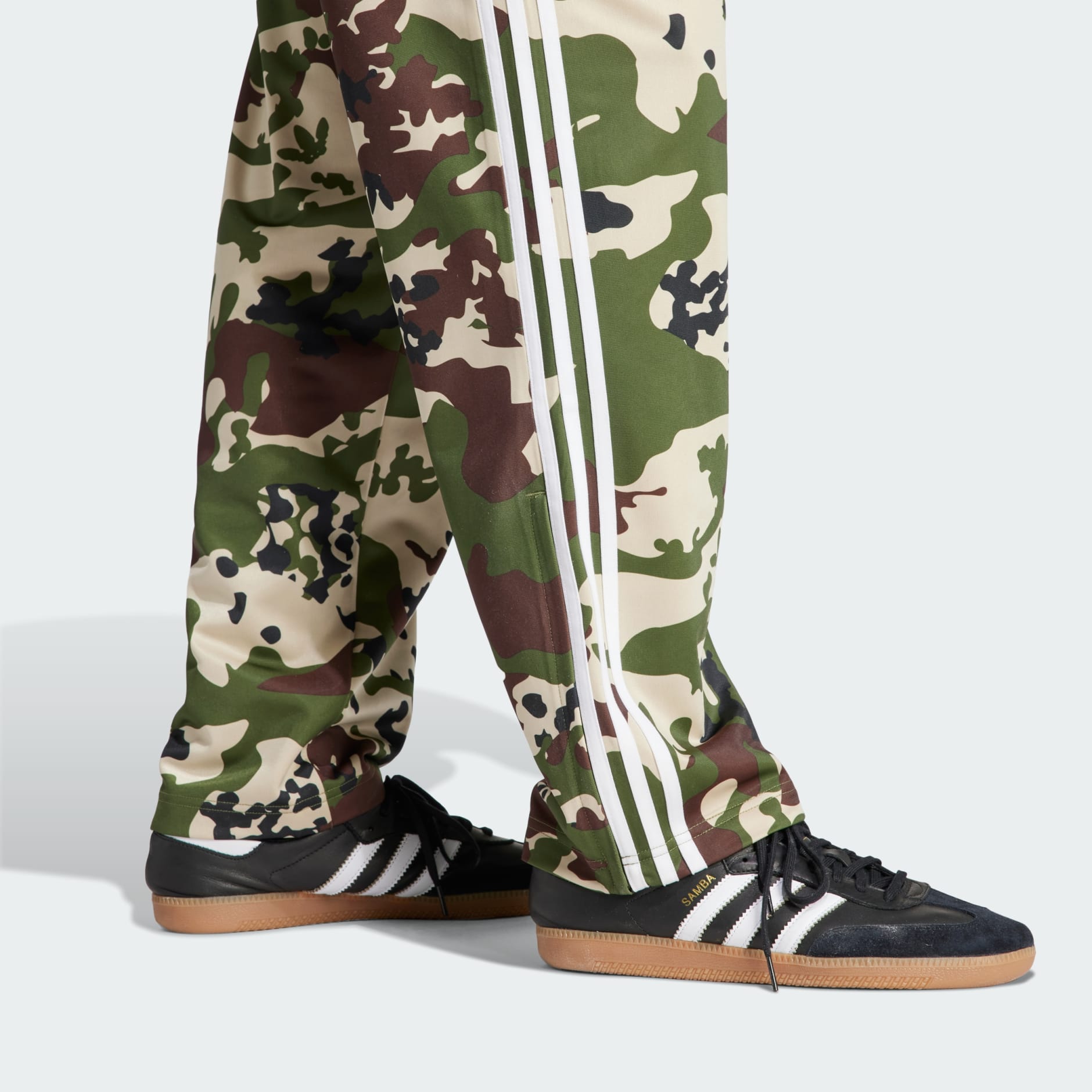 Buy adidas Men's Training 3-Stripes Camo Pants Multi-Color in KSA -SSS