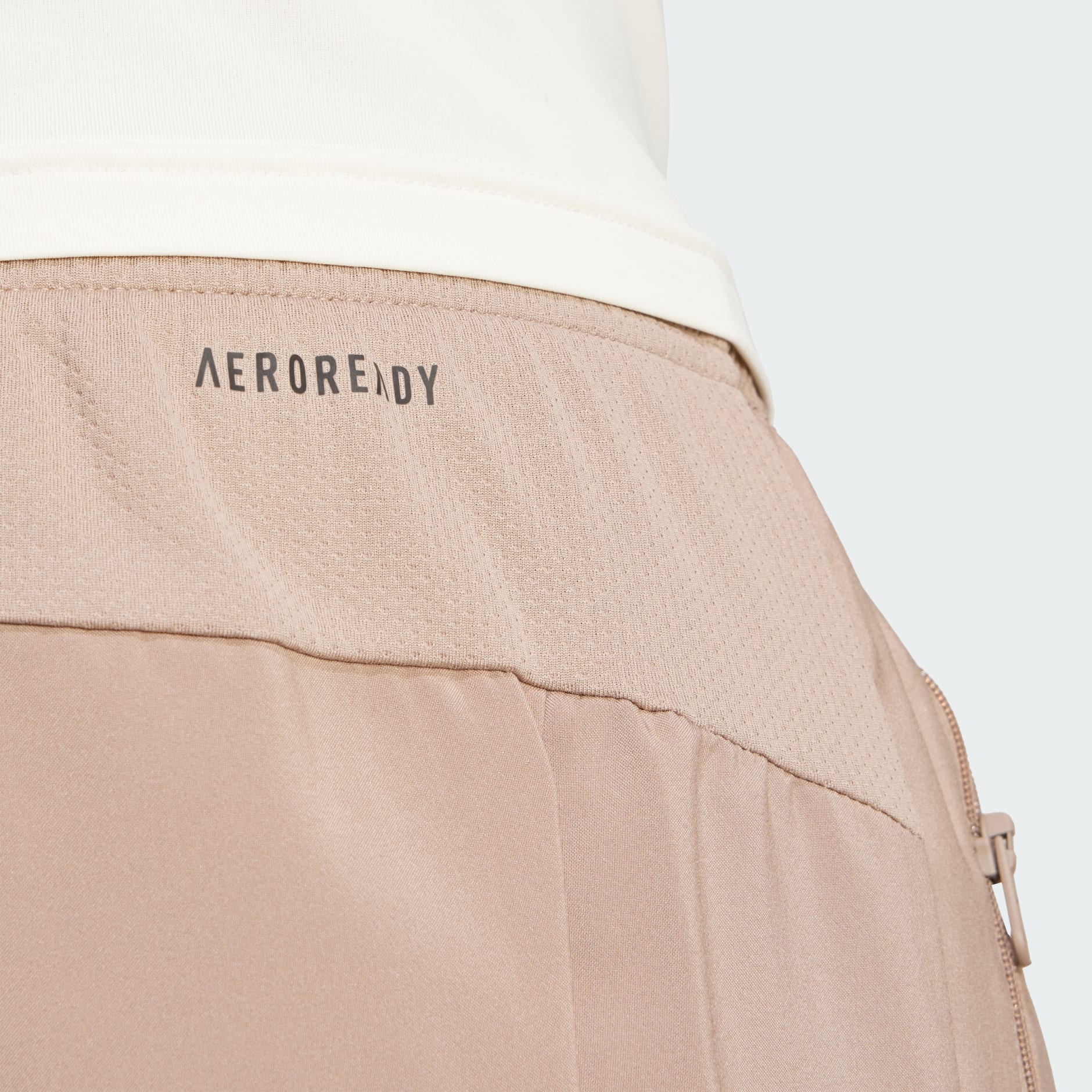 Train Essentials Woven Training Shorts