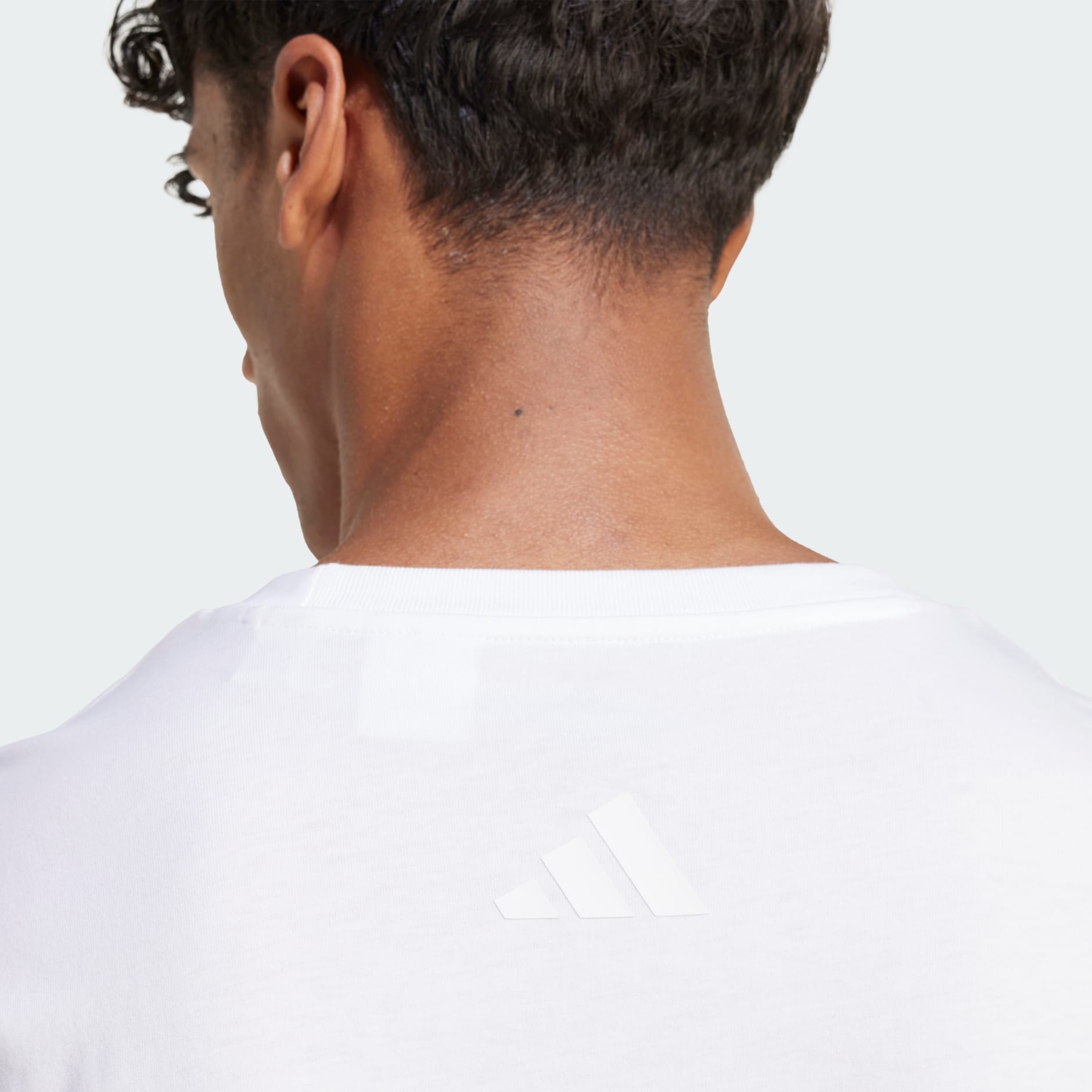 Majica Dog Sock Patch Graphic