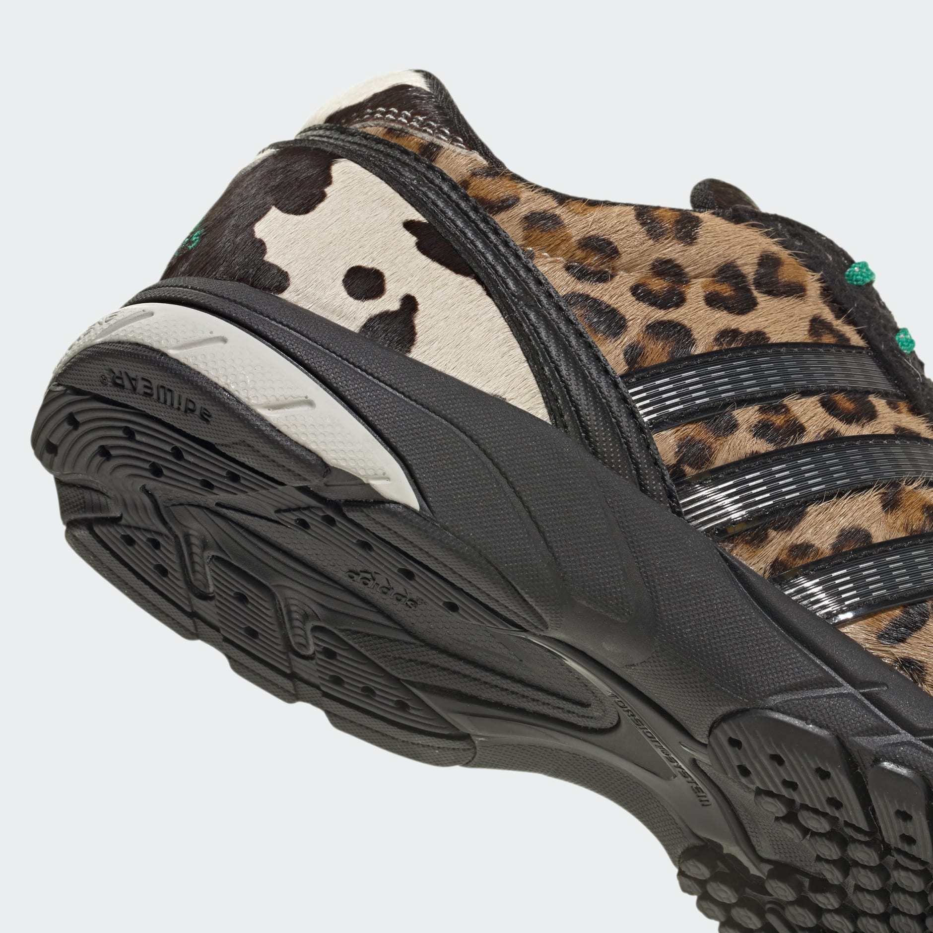靴 Adidas Adizero adios og w leopard adidas Adizero Adios OG W - Leopard - JR6023 | OUTBACK Sylt