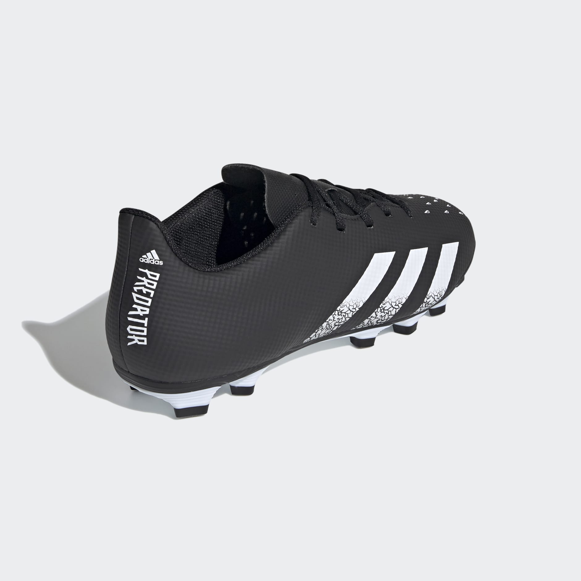 Predator Freak.4 Flexible Ground Boots
