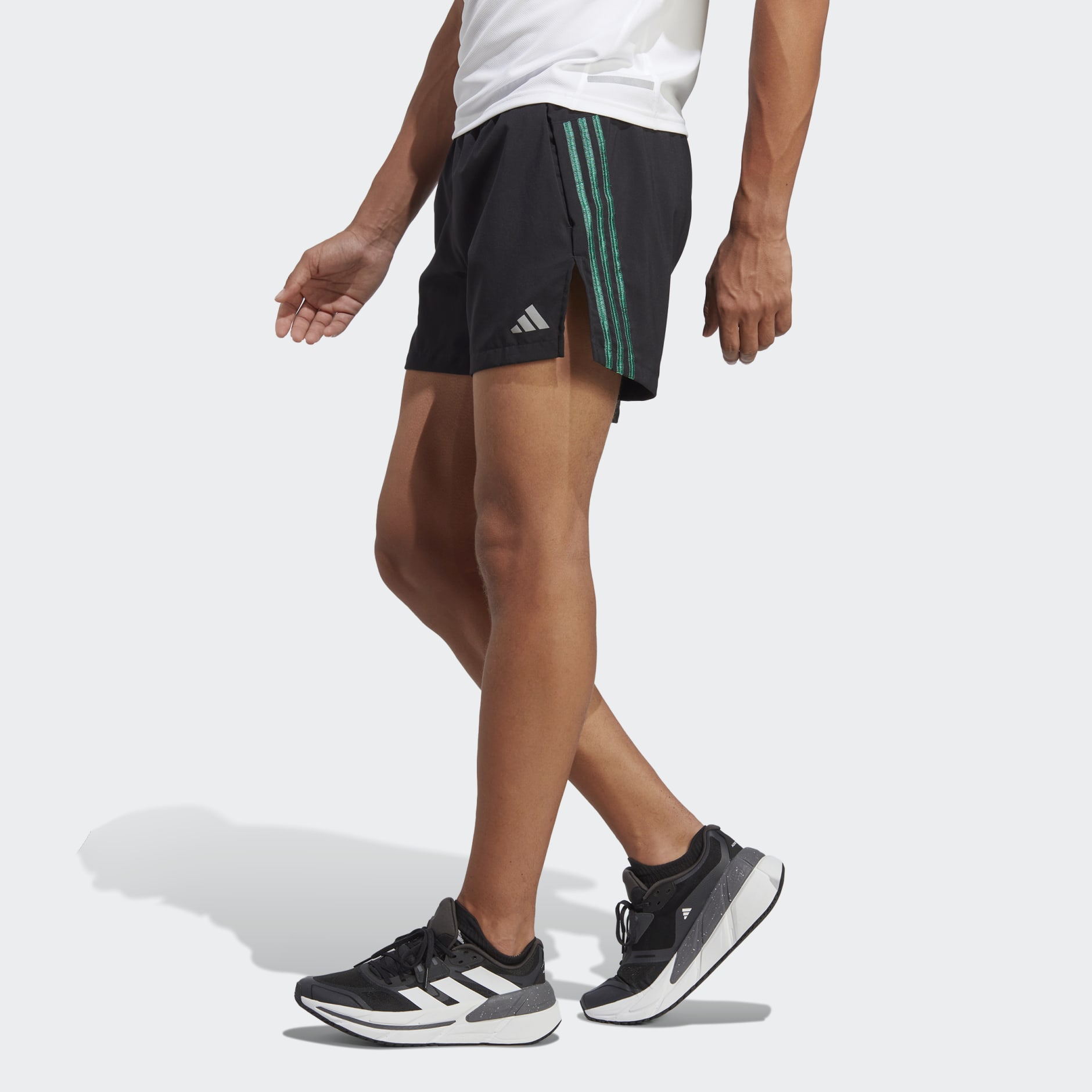 Adidas response 5 inch mens 2024 running shorts