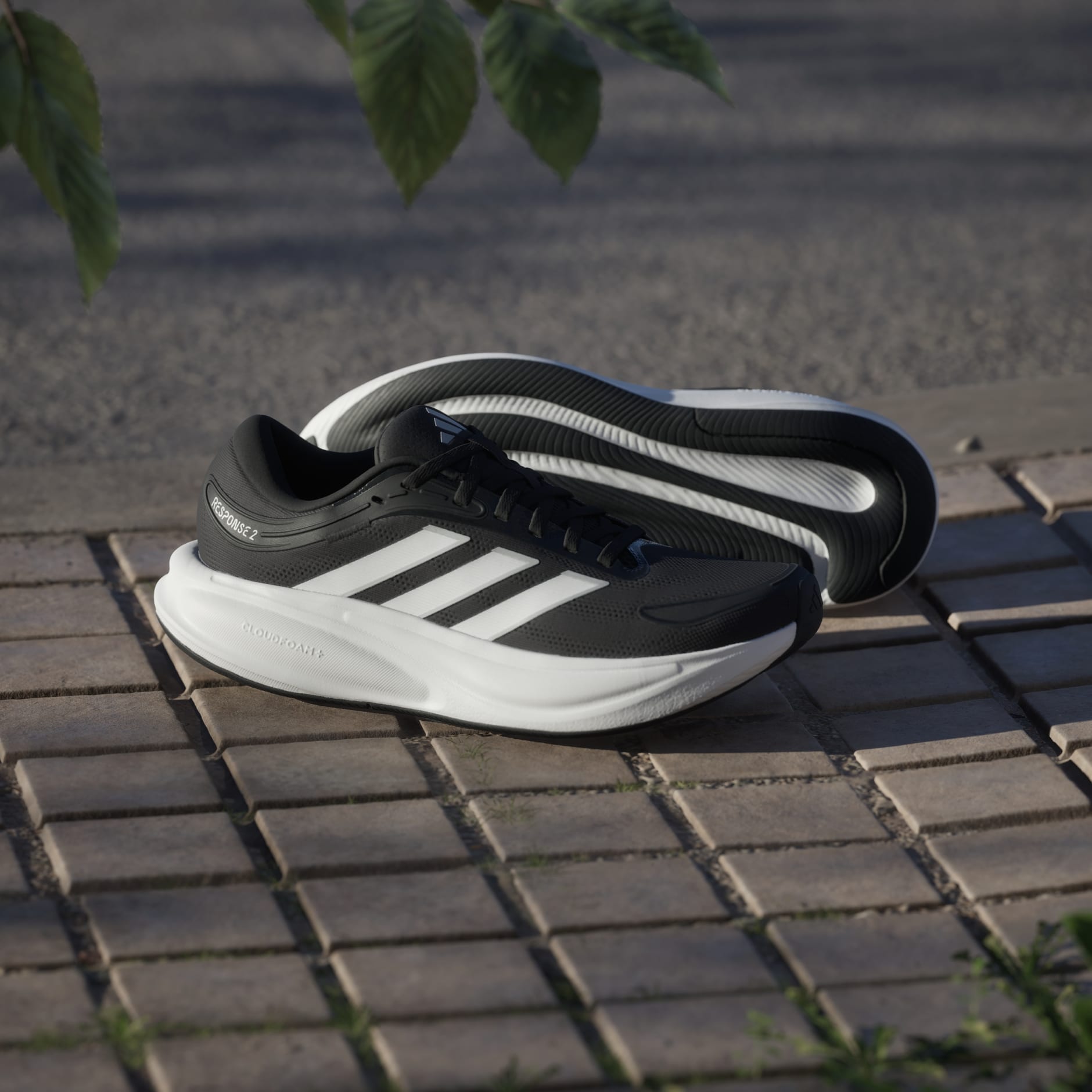 RESPONSE 2 RUNNING SHOES