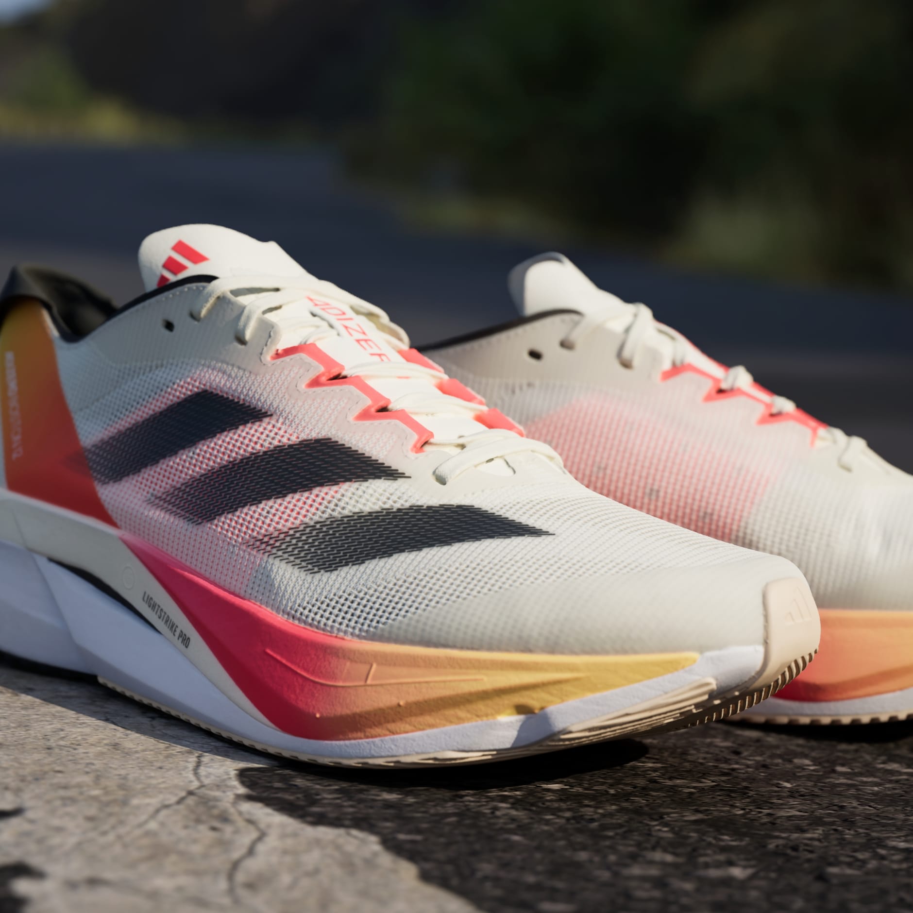 Tenis Adizero Boston 12