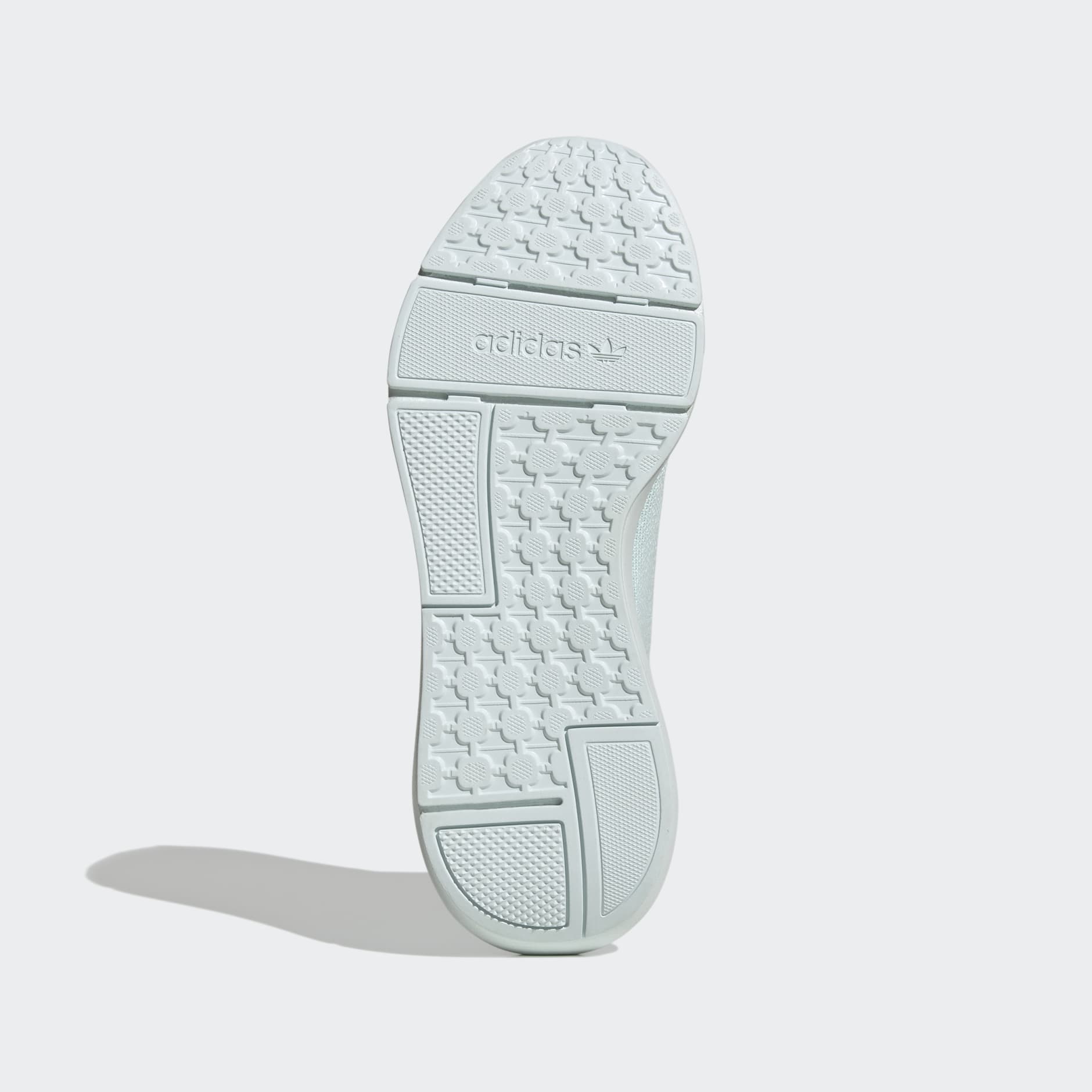 tênis adidas originals swift run w azul