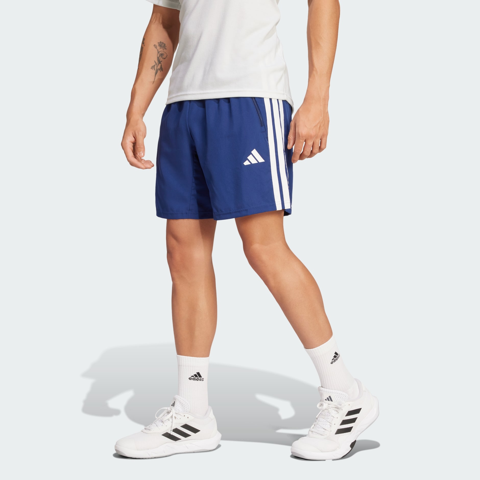 Essentials Training 3-Stripes Woven Shorts