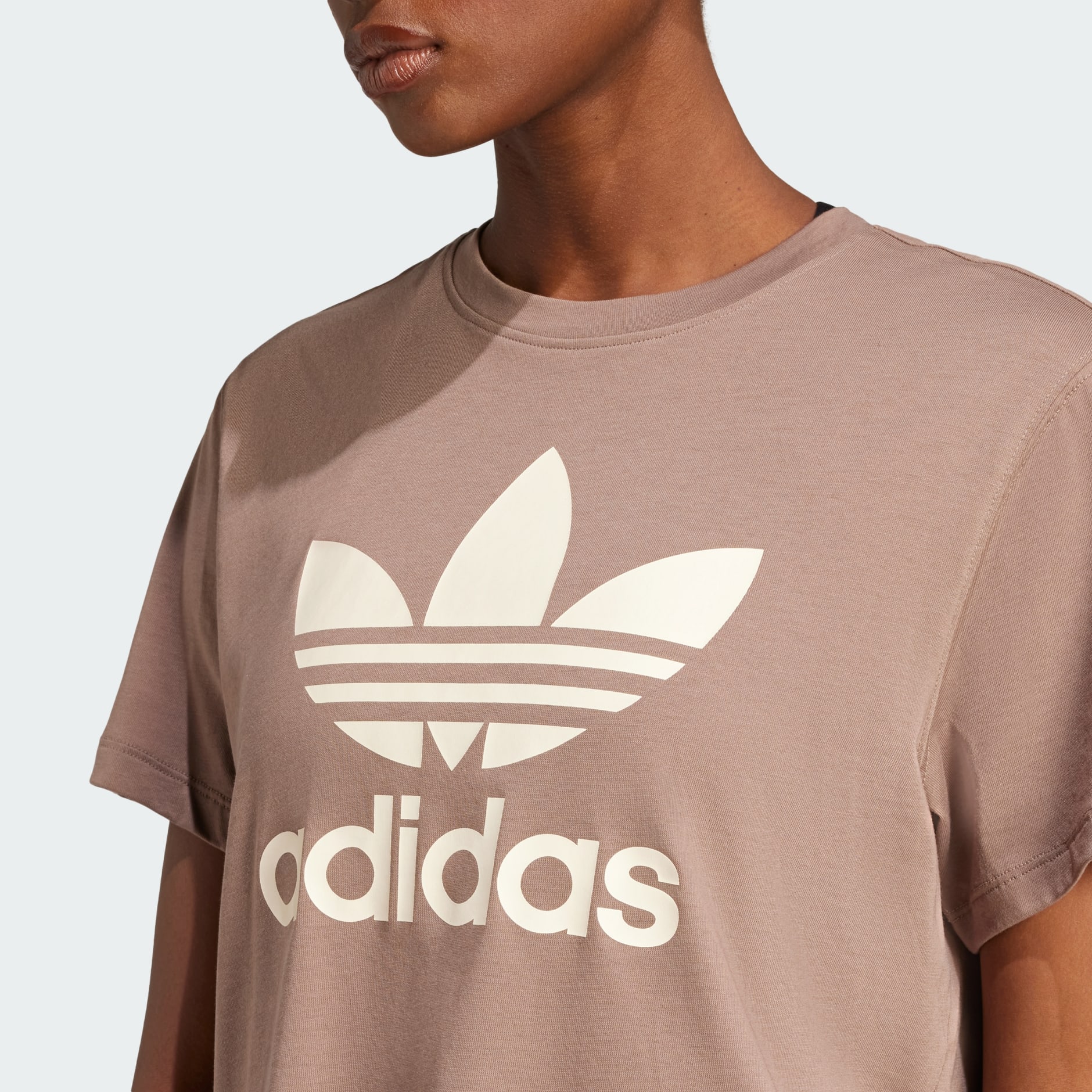 adidas Originals - Adicolor Trefoil Boxy Tee - Brown