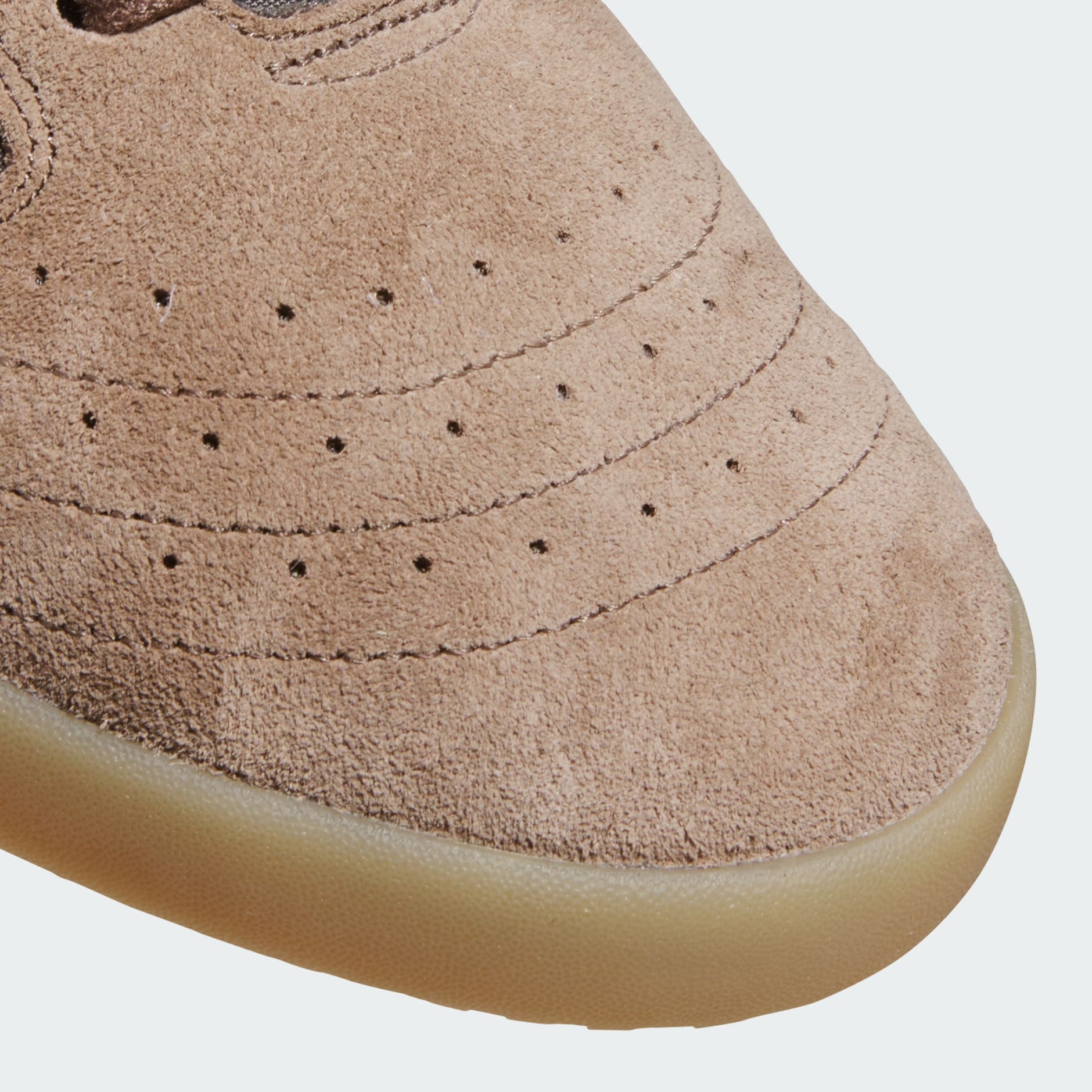 Busenitz Indoor Super