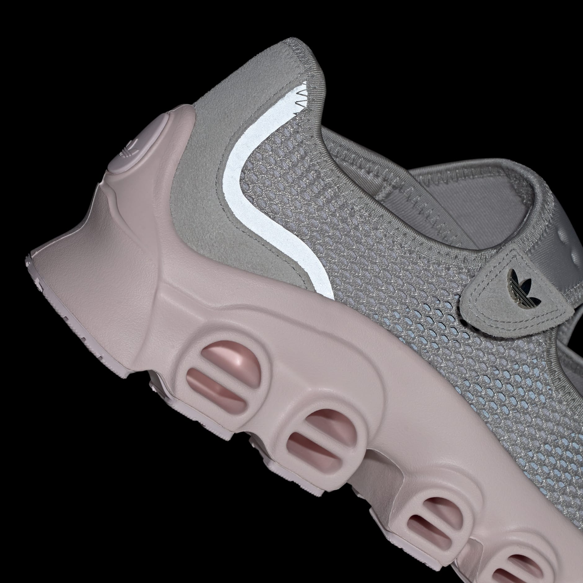 Adifom Megajane 運動鞋