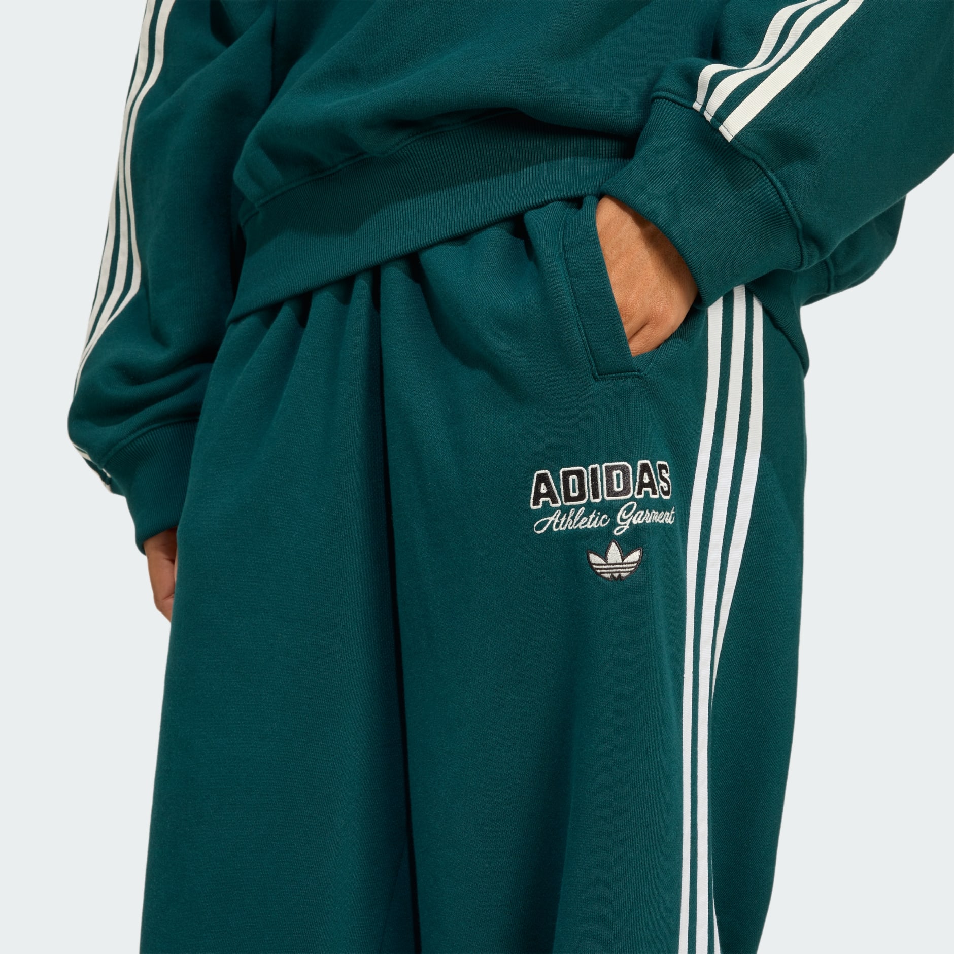 ADIDAS ORIGINALS ATHL DEPT LOOSE GRAPHIC SWEAT PANTS