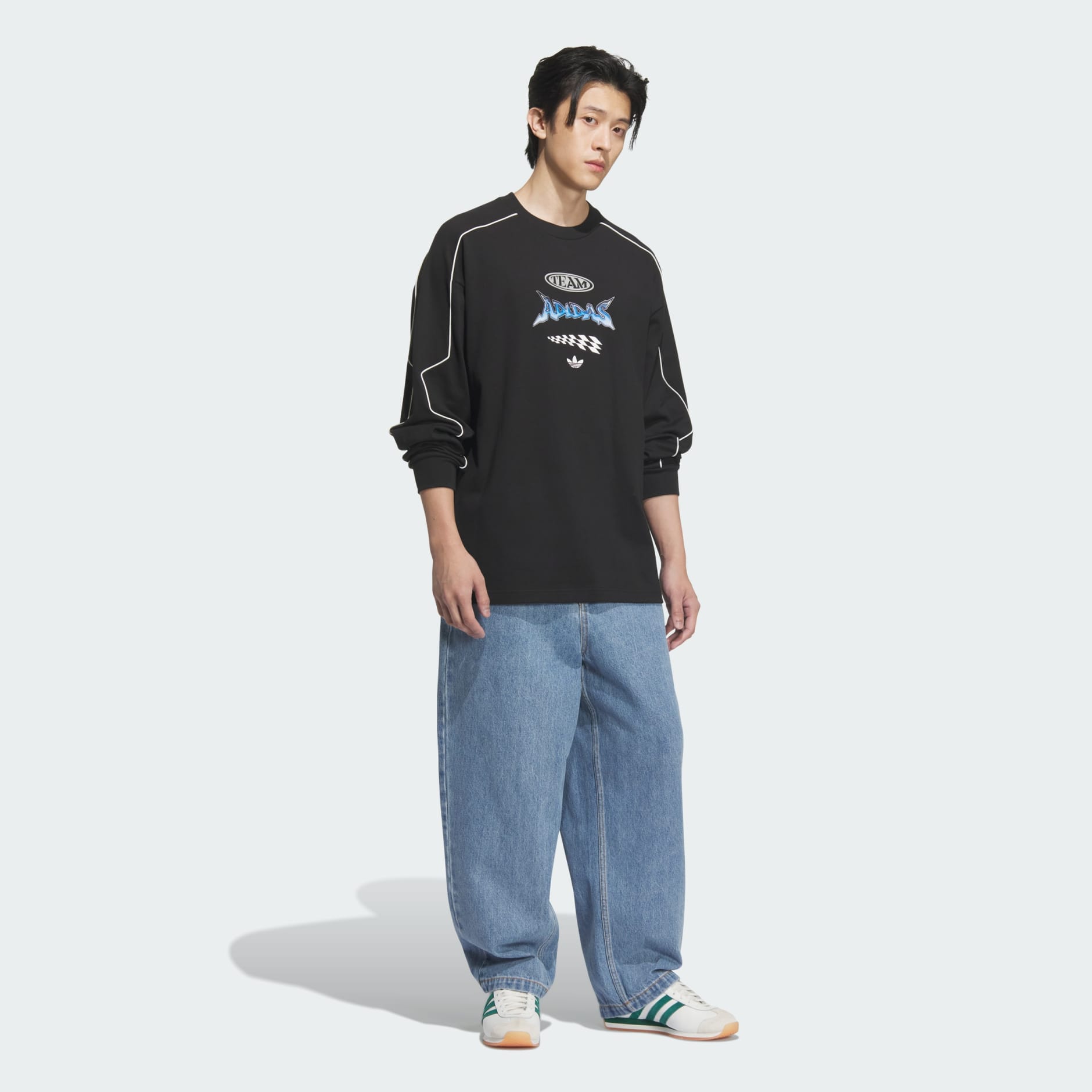★adidas★ Racing V-Day Graphic Crew Sweatshirt Gender Neutr Racing V-Day Graphic Crew Sweatshirt (Gender Neutral