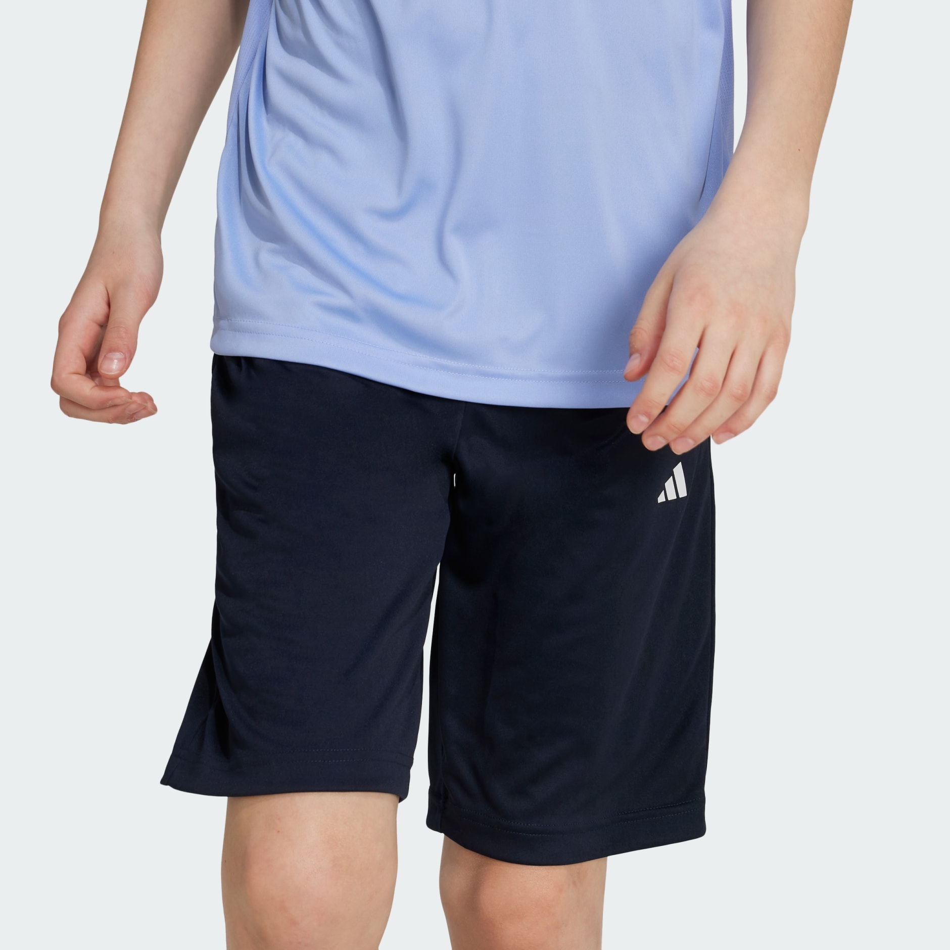 طقم تدريب Train Essentials AEROREADY 3-Stripes Regular-Fit