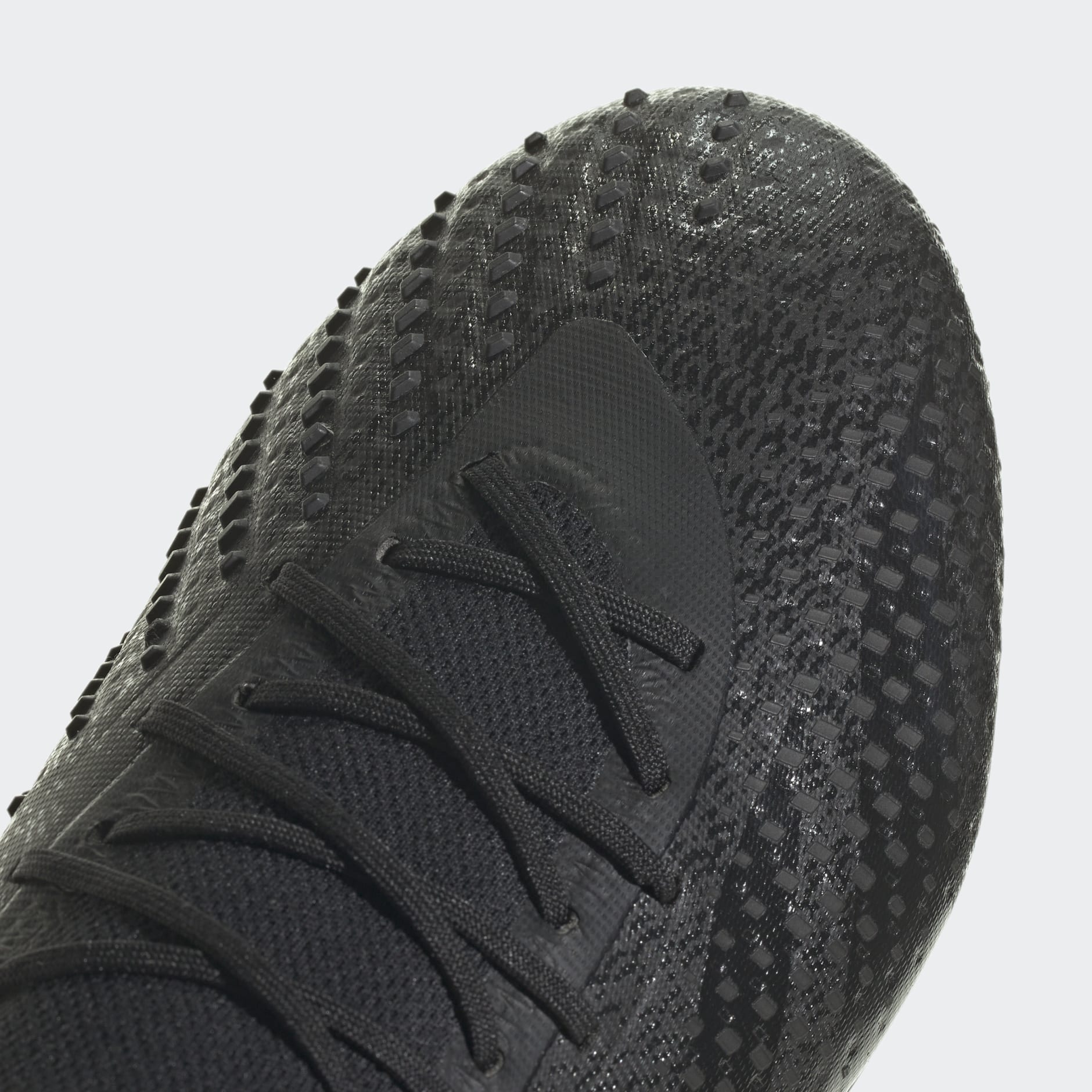 Predator Accuracy.1 Low Firm Ground Boots