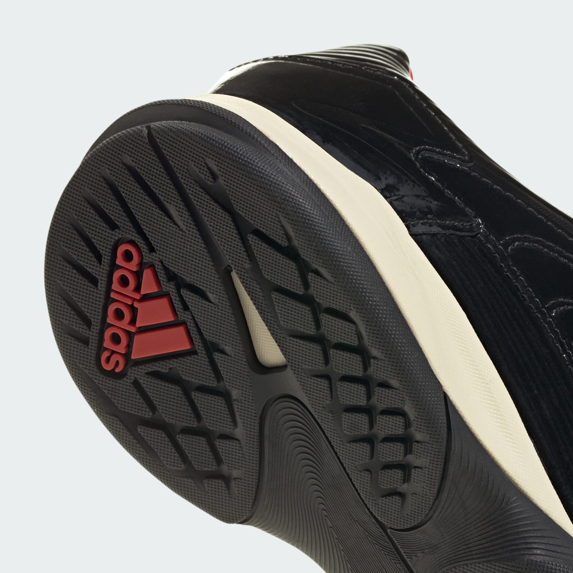 PANTOFI PREDATOR SALA