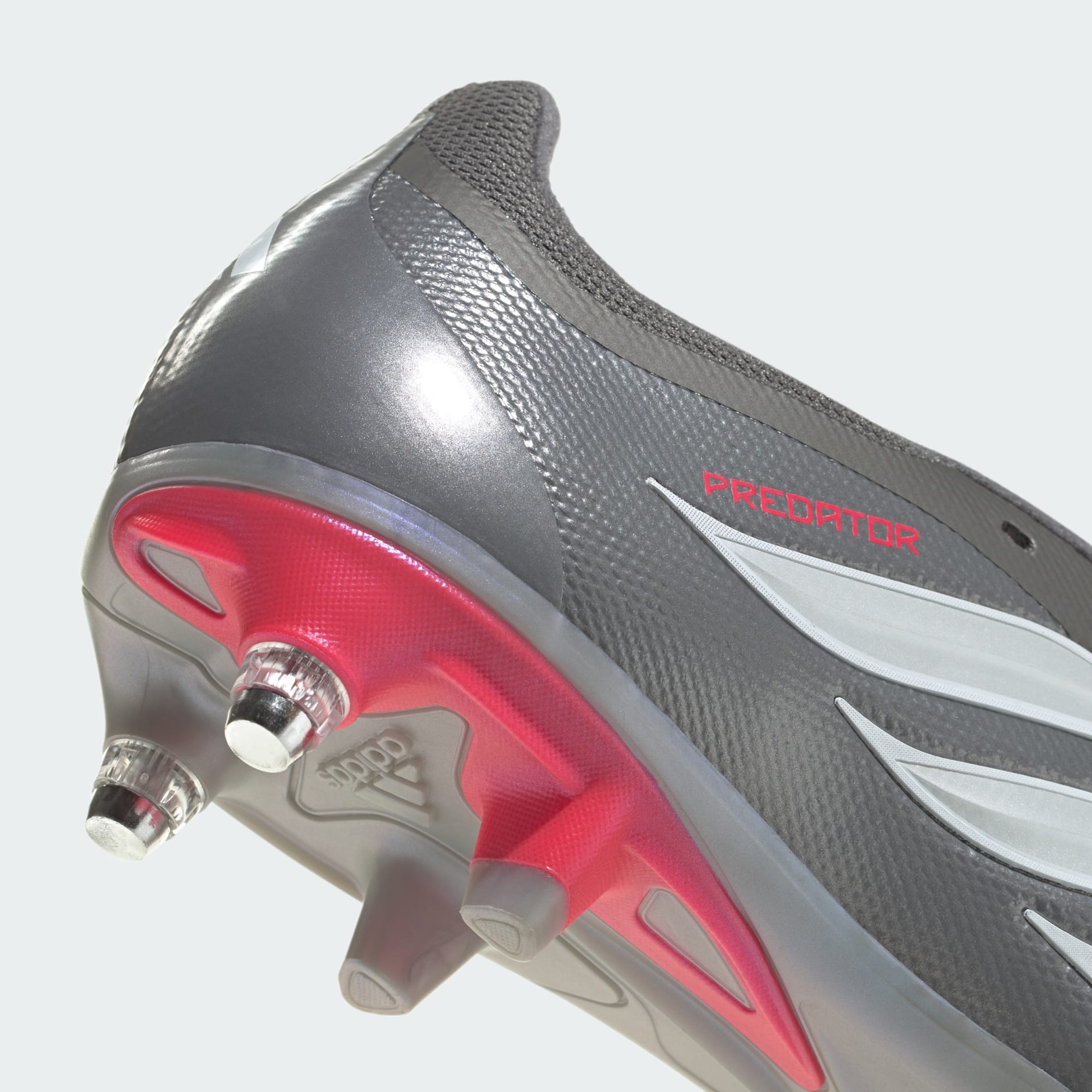 Ghete de fotbal PREDATOR LEAGUE pentru teren moale, cu limbă pliabilă