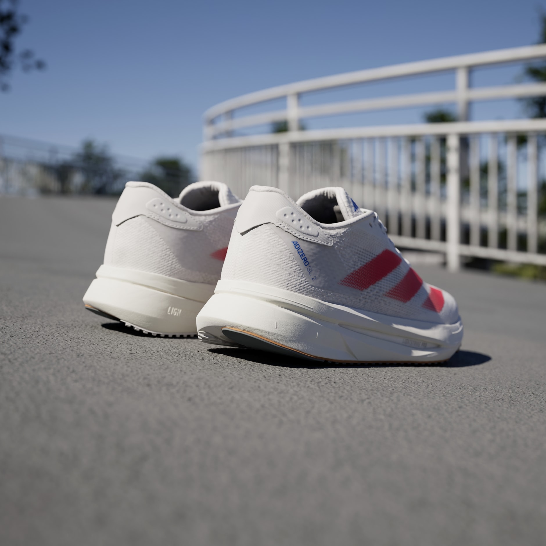 Adizero SL2 跑鞋
