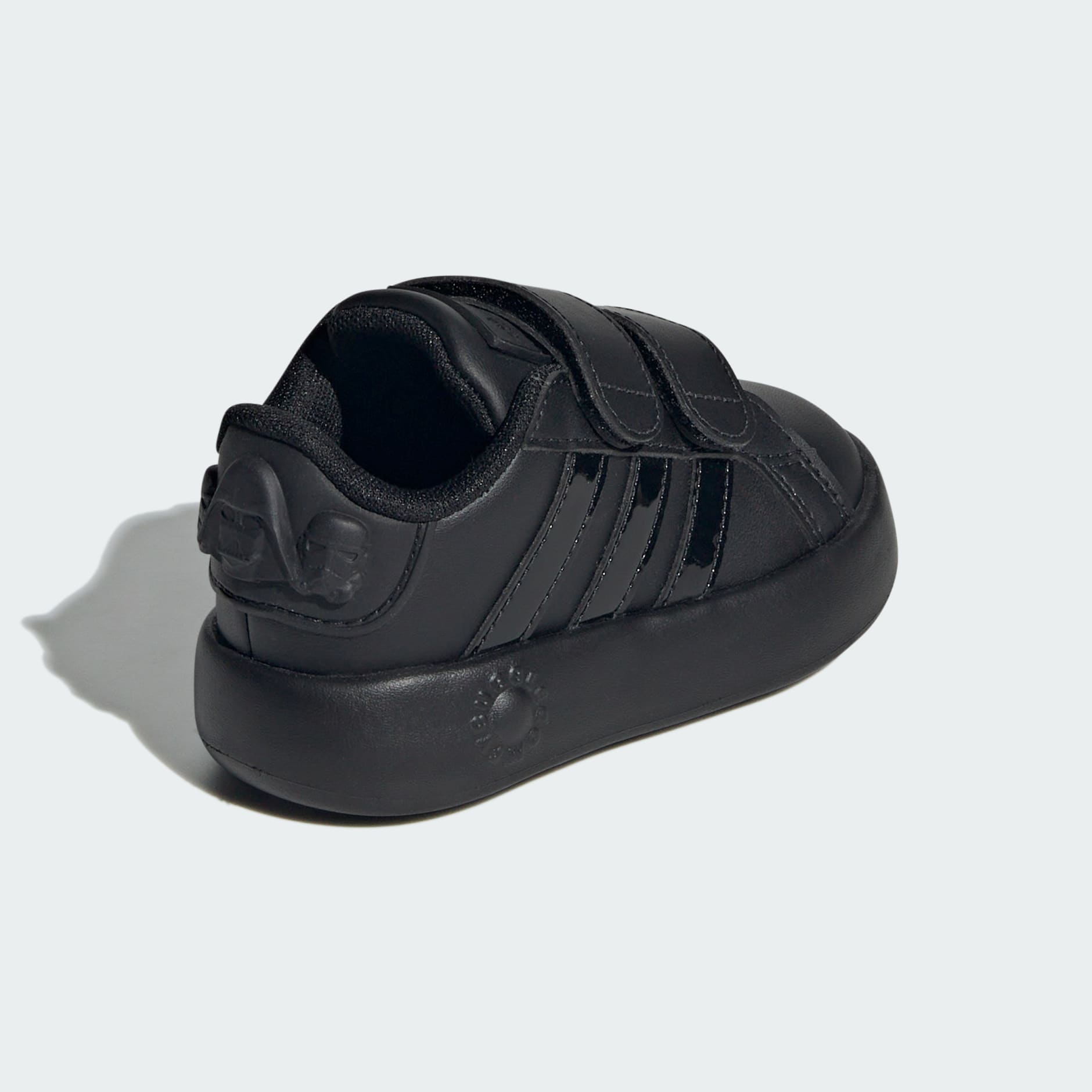 Boys adidas velcro shoes hotsell