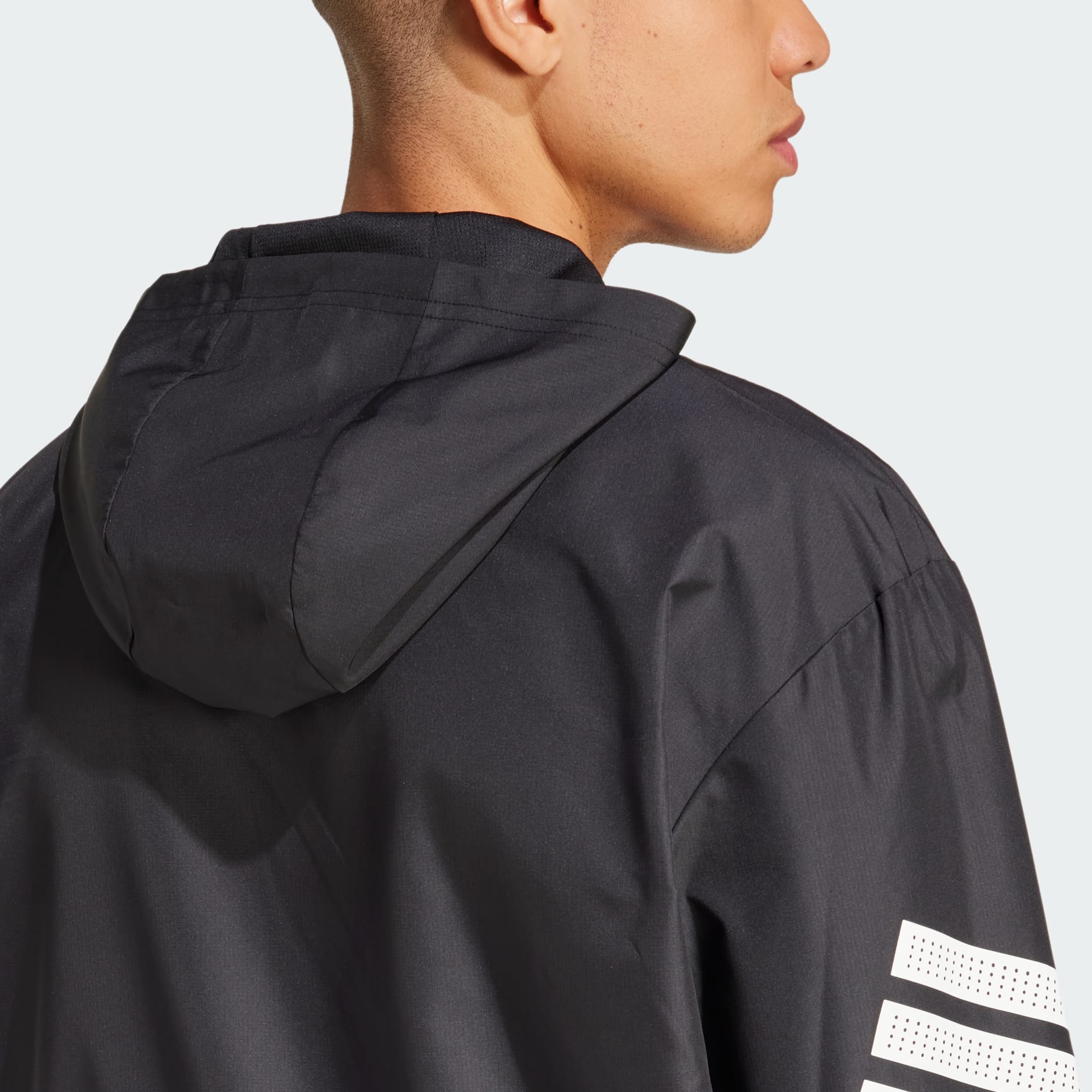 Icon 3-Stripes Windbreaker