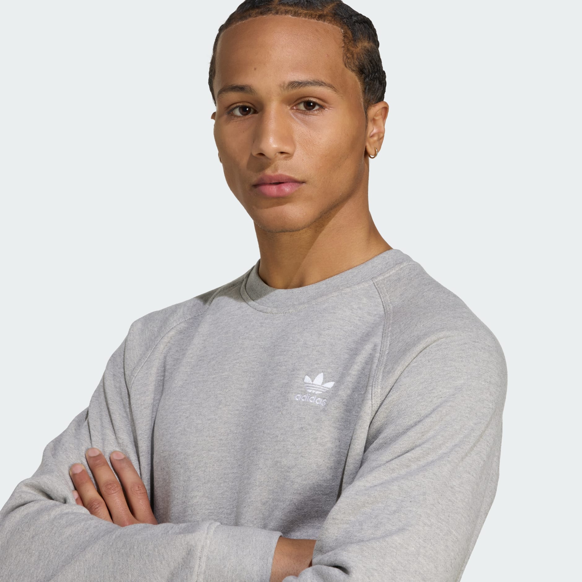 Bluză sport flaușată cu guler rotund Trefoil Essentials