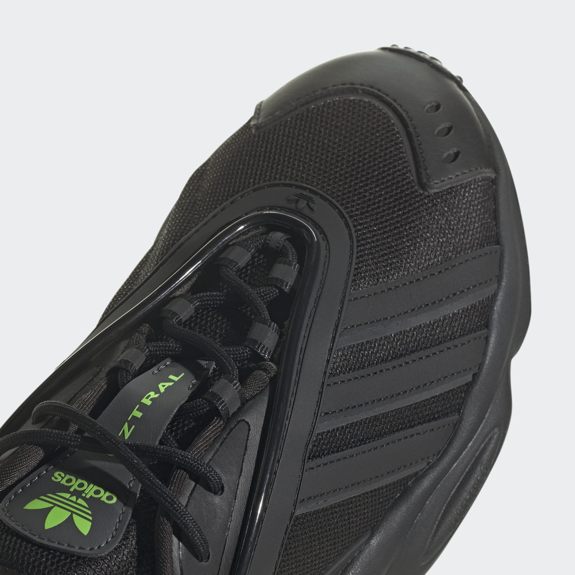 Oztral Shoes