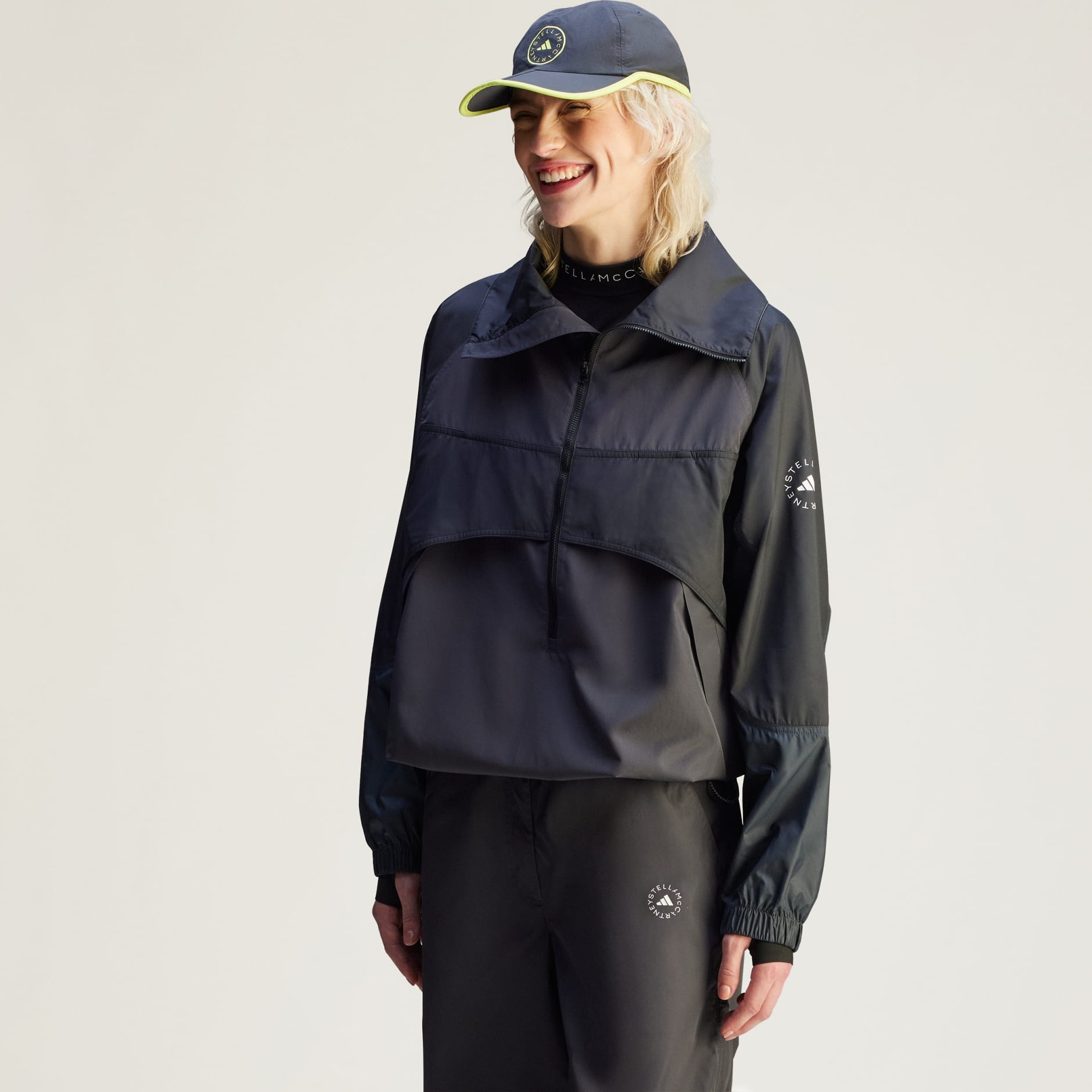 大型セールや時期 CLOTHING Pull-on TrueNature McCartney Stella by adidas - ジャケット・アウター
