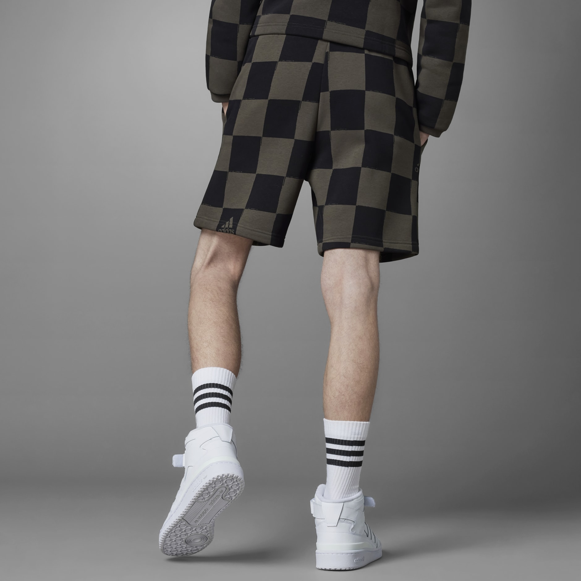 Sportswear Fleece Shorts (Gender Neutral)